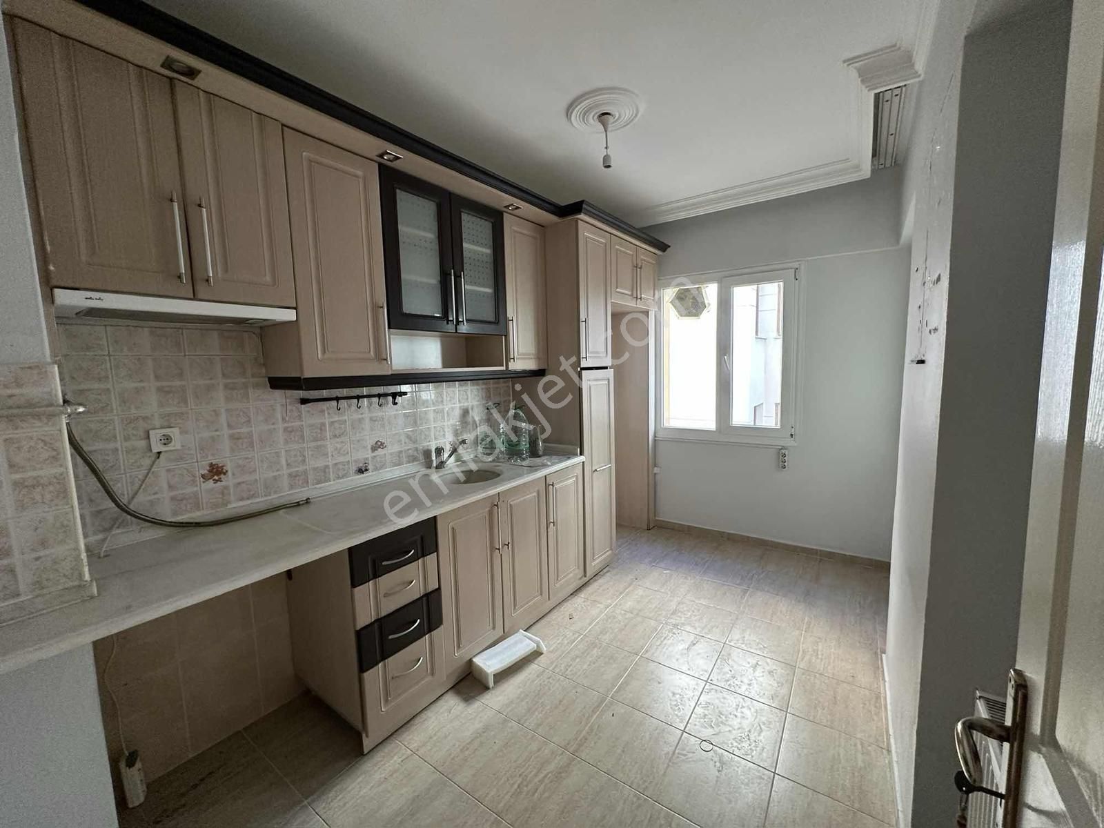 Bulut Emlak'tan Başarı Caddesi Yakını 110 M2 - 2+1 Asansörlü - Görsel 18