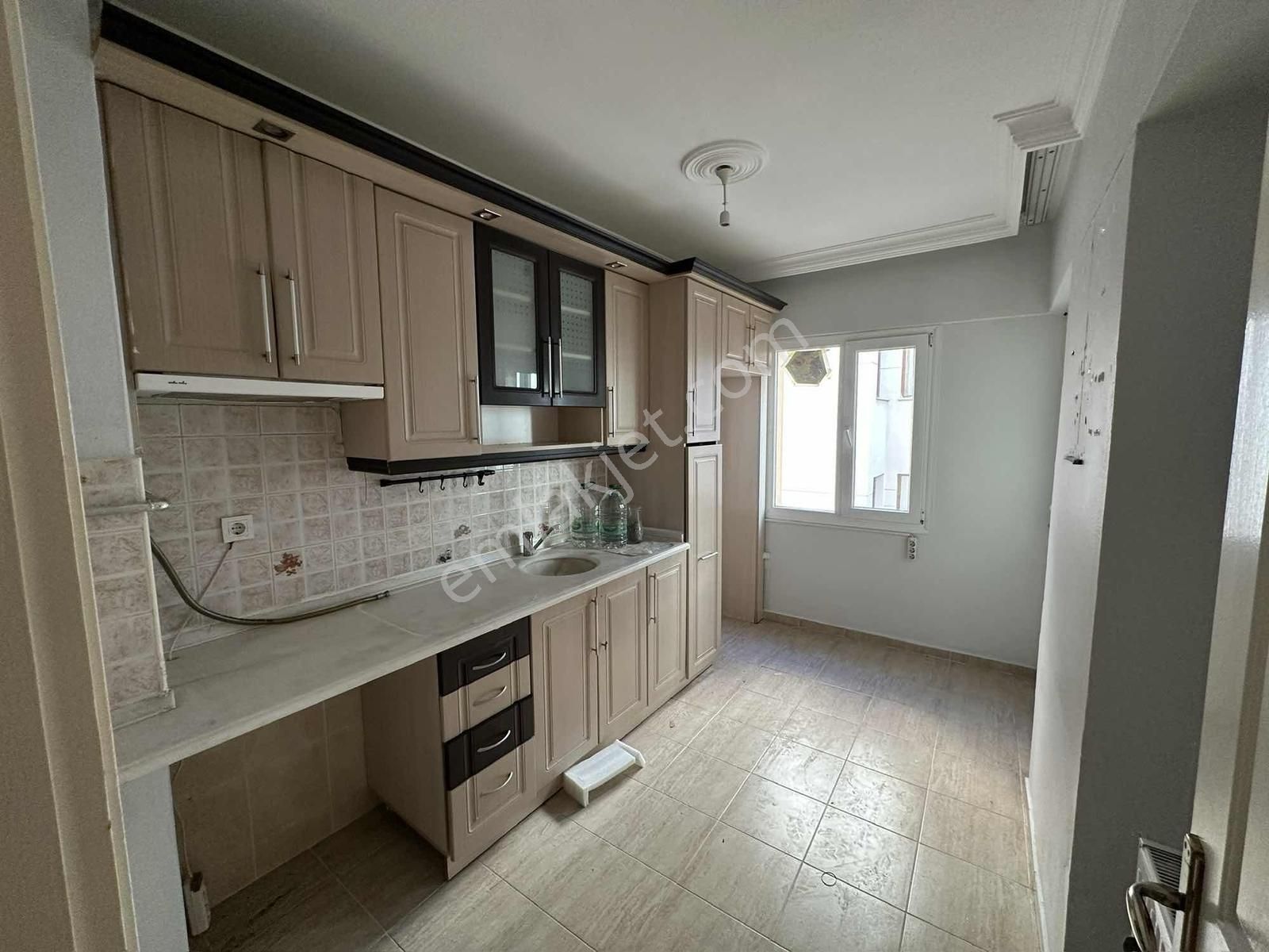 Bulut Emlak'tan Başarı Caddesi Yakını 110 M2 - 2+1 Asansörlü - Görsel 15