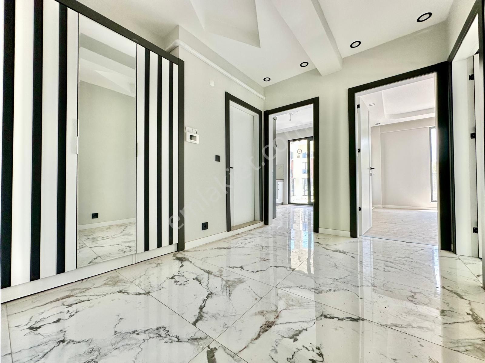 ꧁ay Emlak'tan꧂burhaniye Bahçelievler Örende Yerden Isıtmalı Devasaa Balkonlu Satılık 2+1 Daire - Görsel 22