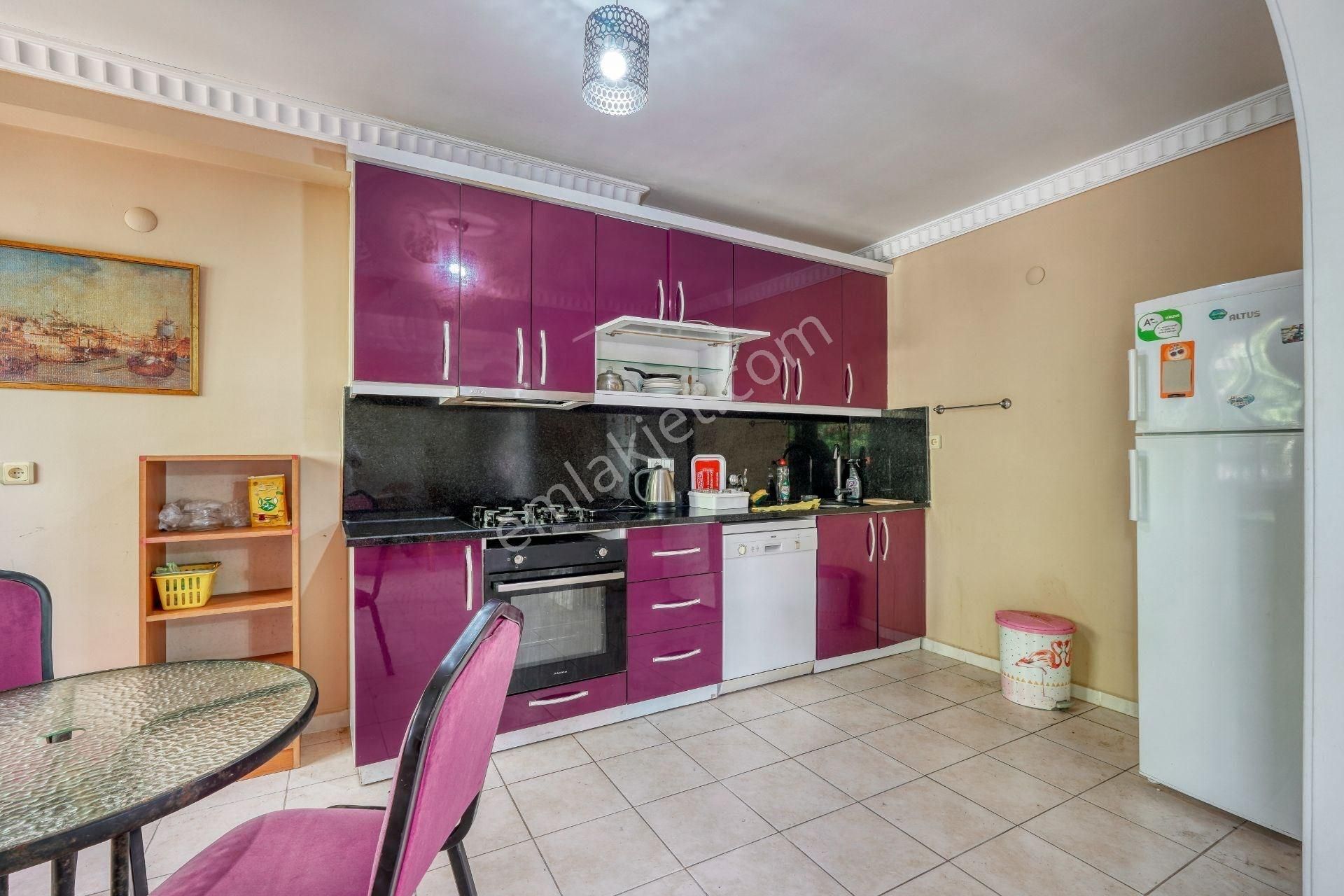 Alanya Mahmutlar’da | Denize Sıfır | Eşyalı 2+1 Satılık Daire - Görsel 7