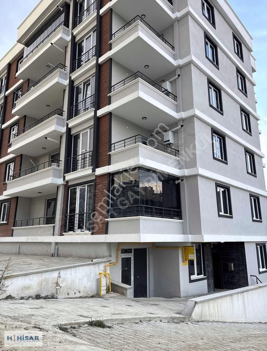 Hisar' Dan Net 65 M2 Tramvaya 5 Dk Mesafede Balkonlu Sıfır Daire - Görsel 4