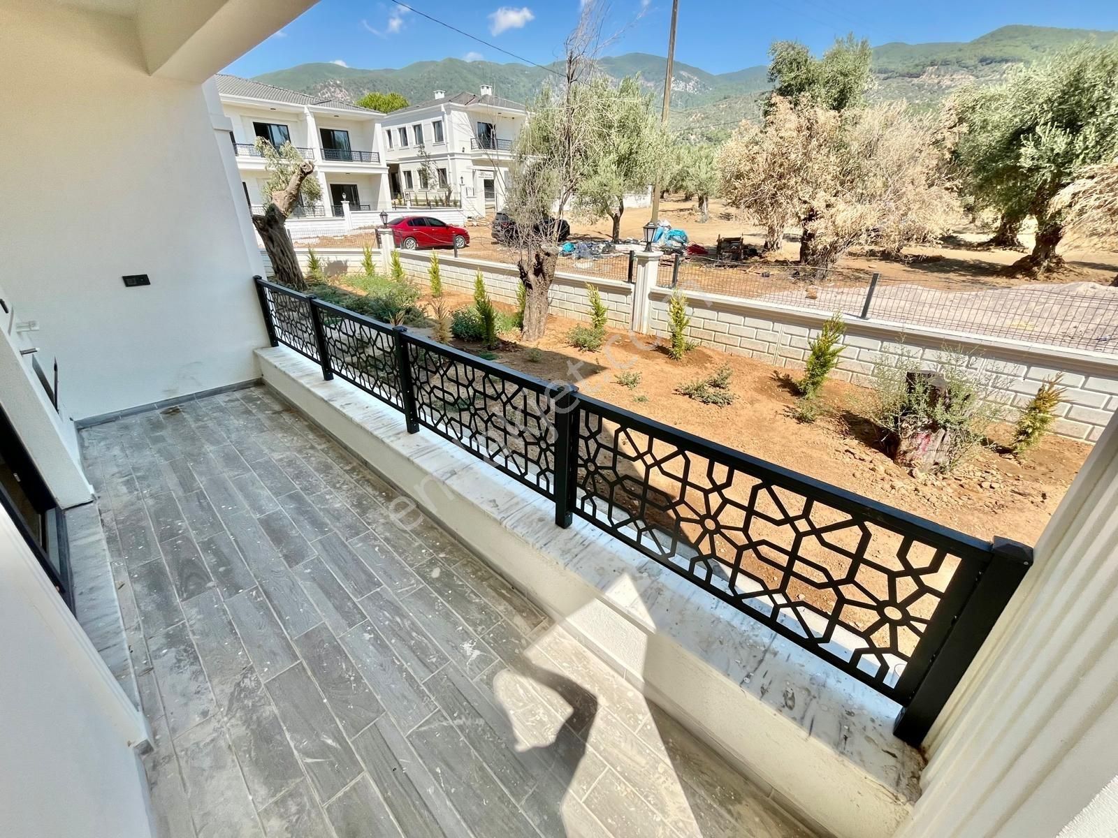 Gümüşden Gürede Modern Tasarımlı Müstakil Bahçeli Lüks 2+1 Daire - Görsel 28