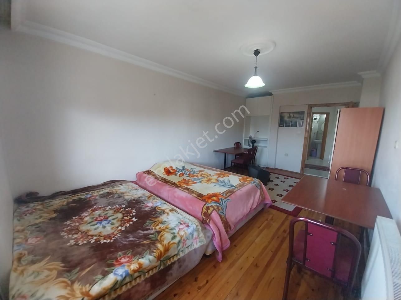 Ender Uysal Gayrimenkul Yunusemre Mahallesin De 3+1 Kiralık Eşyalı Daire. - Görsel 9