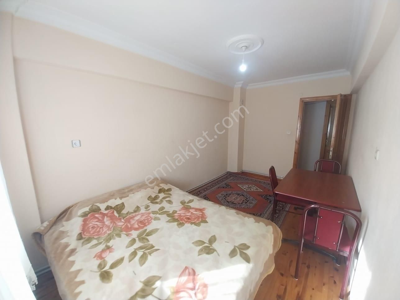 Ender Uysal Gayrimenkul Yunusemre Mahallesin De 3+1 Kiralık Eşyalı Daire. - Görsel 17