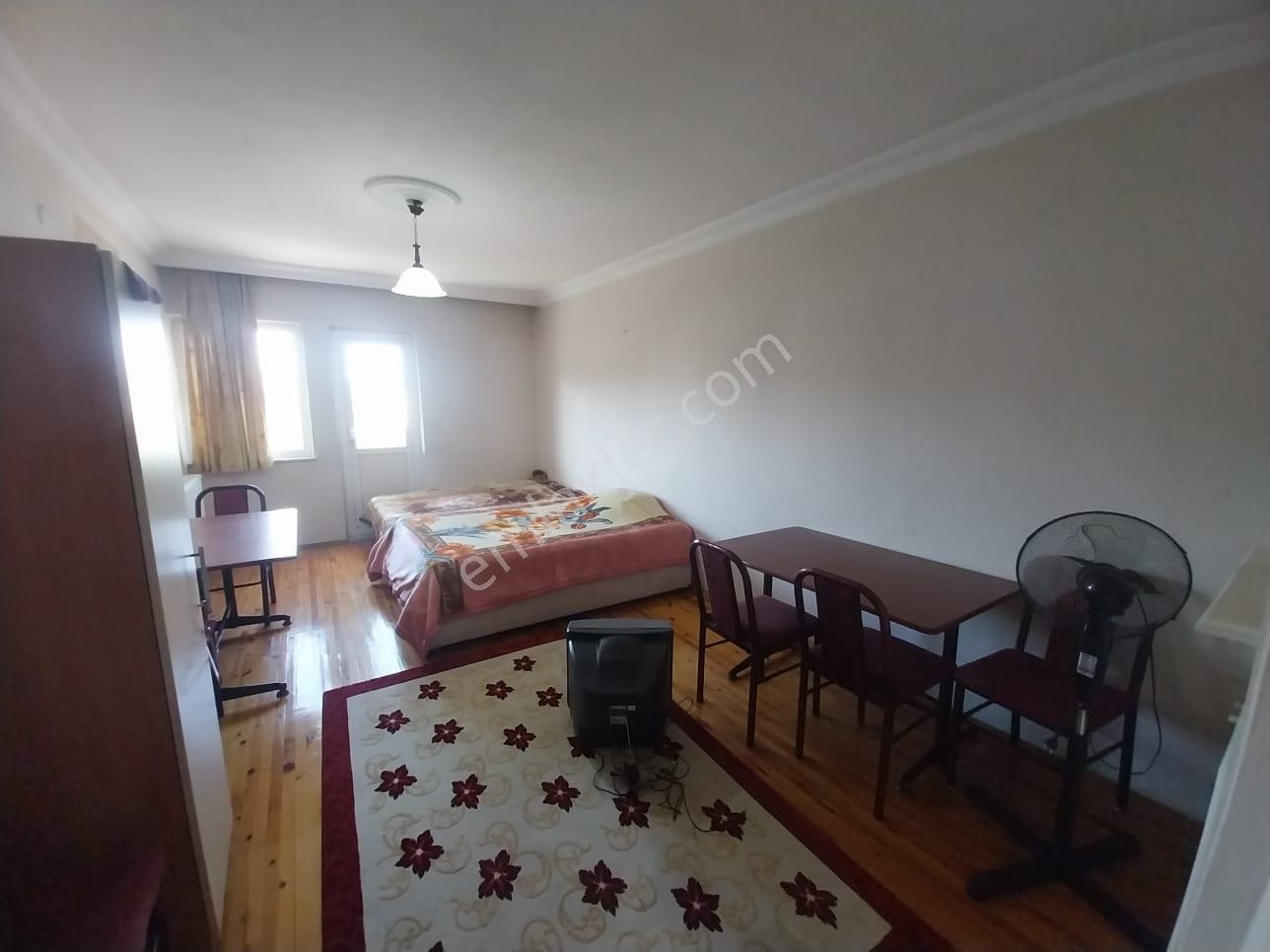 Ender Uysal Gayrimenkul Yunusemre Mahallesin De 3+1 Kiralık Eşyalı Daire. - Görsel 10