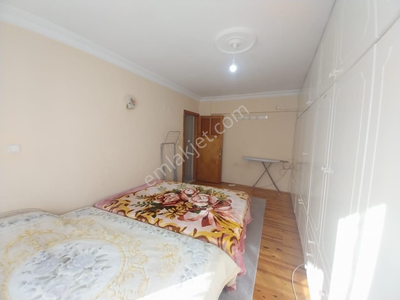 Ender Uysal Gayrimenkul Yunusemre Mahallesin De 3+1 Kiralık Eşyalı Daire. - Görsel 7