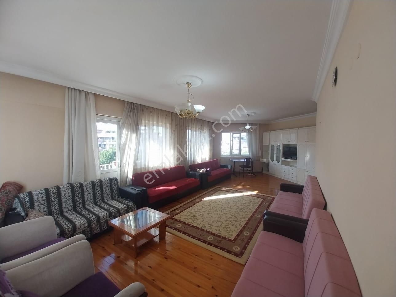 Ender Uysal Gayrimenkul Yunusemre Mahallesin De 3+1 Kiralık Eşyalı Daire. - Görsel 14