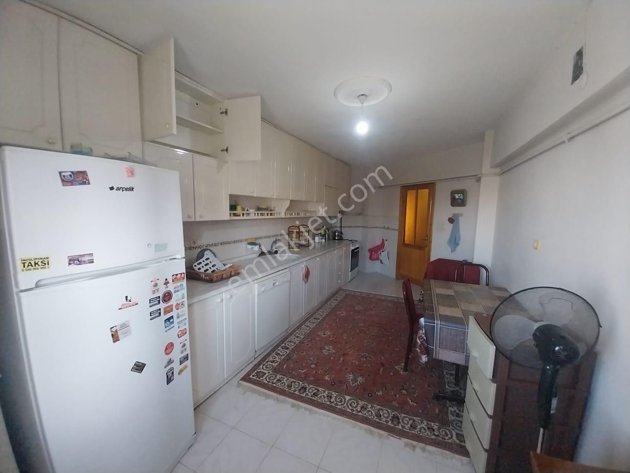 Ender Uysal Gayrimenkul Yunusemre Mahallesin De 3+1 Kiralık Eşyalı Daire. - Görsel 2
