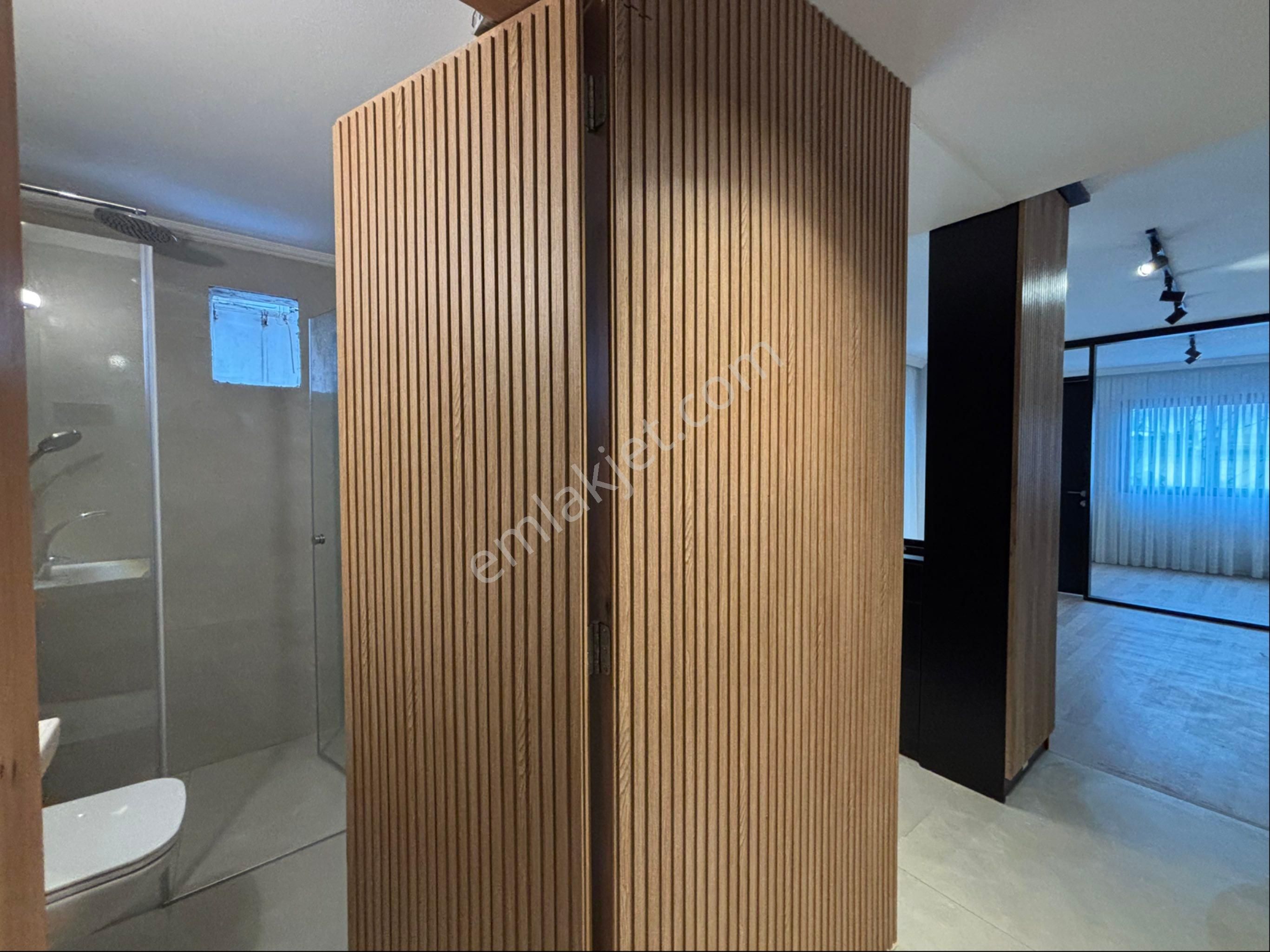 Alsancak Kültür Mahallesinde Otoparklı 1+1 Masrafsız Satılık Daire! - Görsel 22