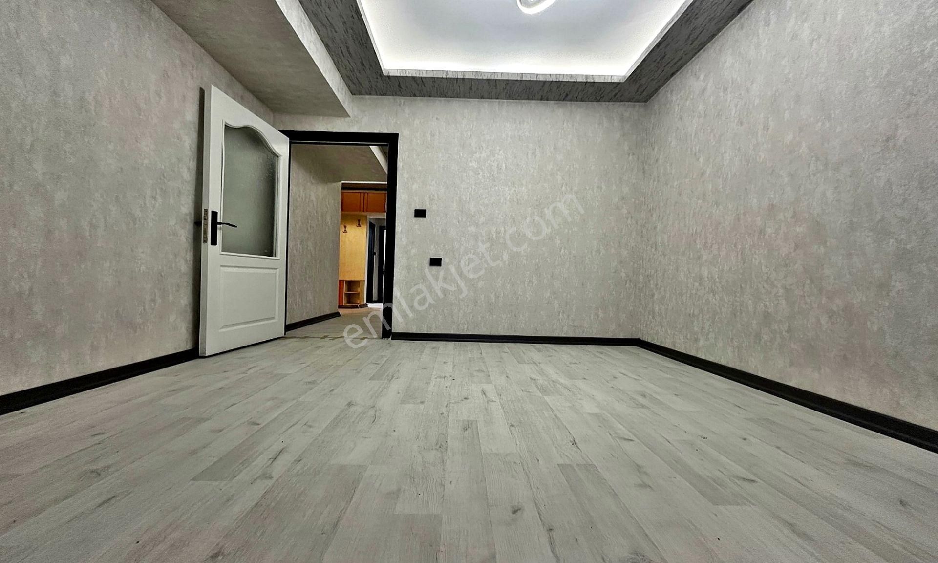 Atapark'ta Caddeye Yakın Yapılı Masrafsız 3+1 115 M2 Daire ! - Görsel 15
