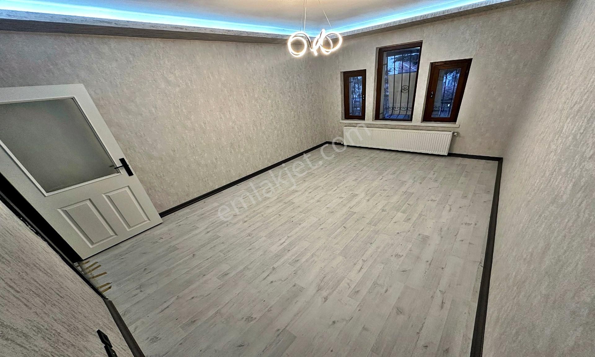 Atapark'ta Caddeye Yakın Yapılı Masrafsız 3+1 115 M2 Daire ! - Görsel 5