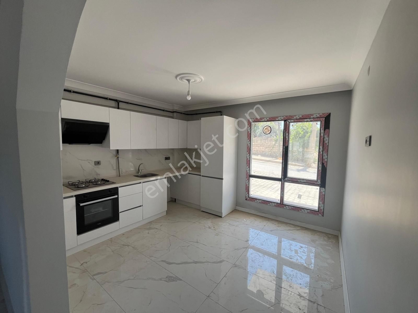 Bayırda 3+1 Kiralık Daire - Görsel 9