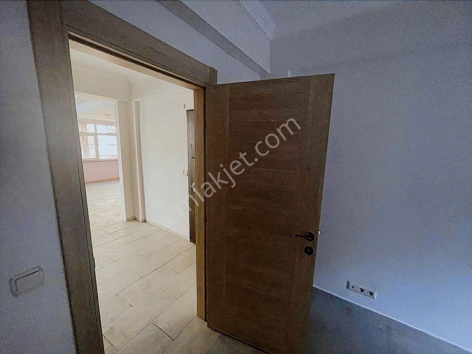 Meydan Uzun Sokak'ta Satılık 4+1 Masrafsız Daire - Görsel 36