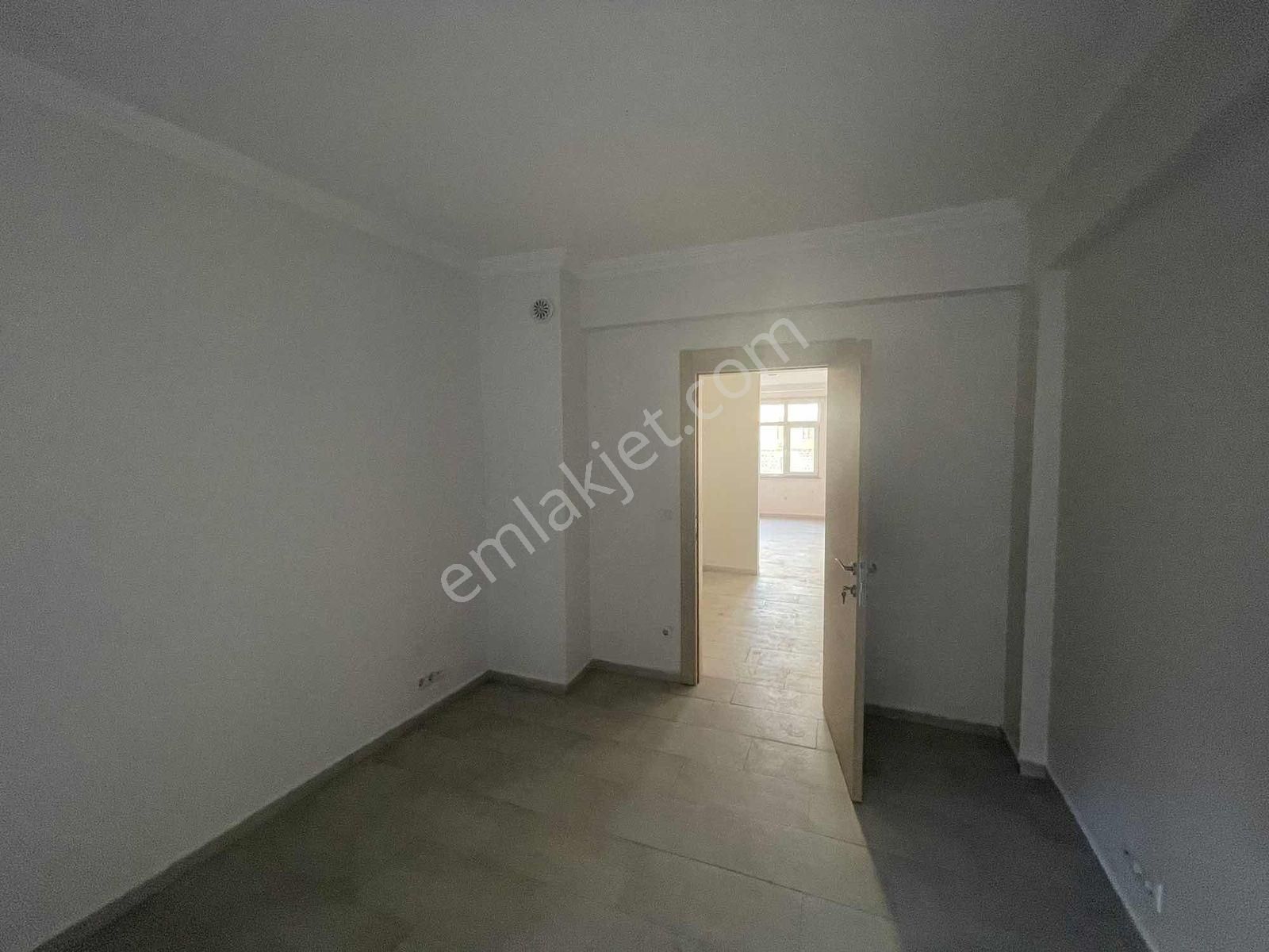 Meydan Uzun Sokak'ta Satılık 4+1 Masrafsız Daire - Görsel 7