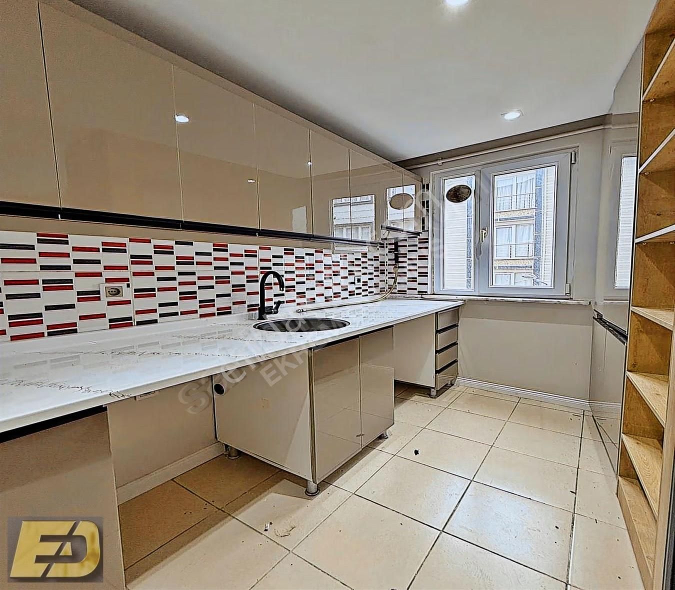 Ed Yapıdan Mehterçeşme Mahallesinde Masrafsız Arakat Daire - Görsel 7