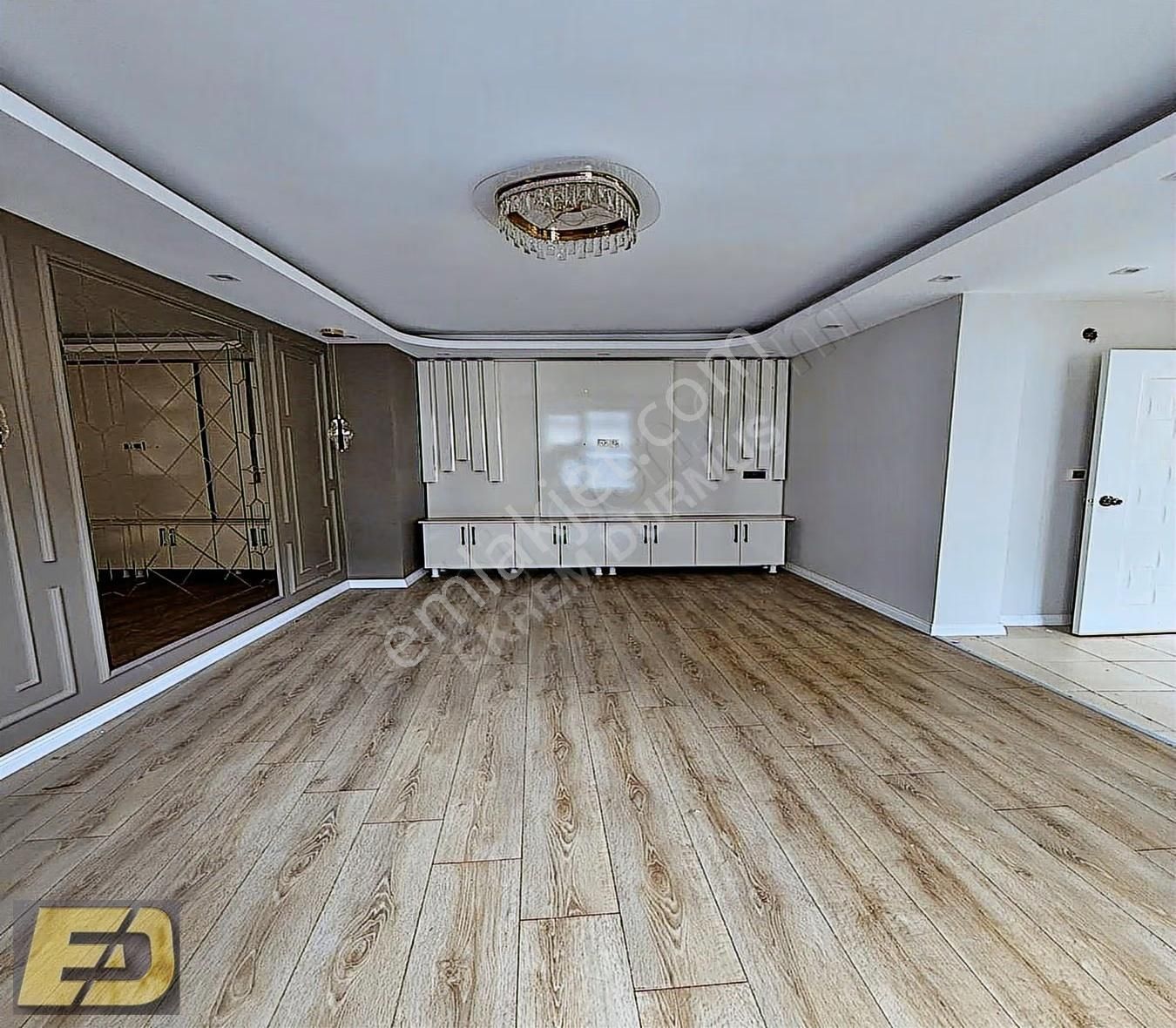 Ed Yapıdan Mehterçeşme Mahallesinde Masrafsız Arakat Daire - Görsel 15