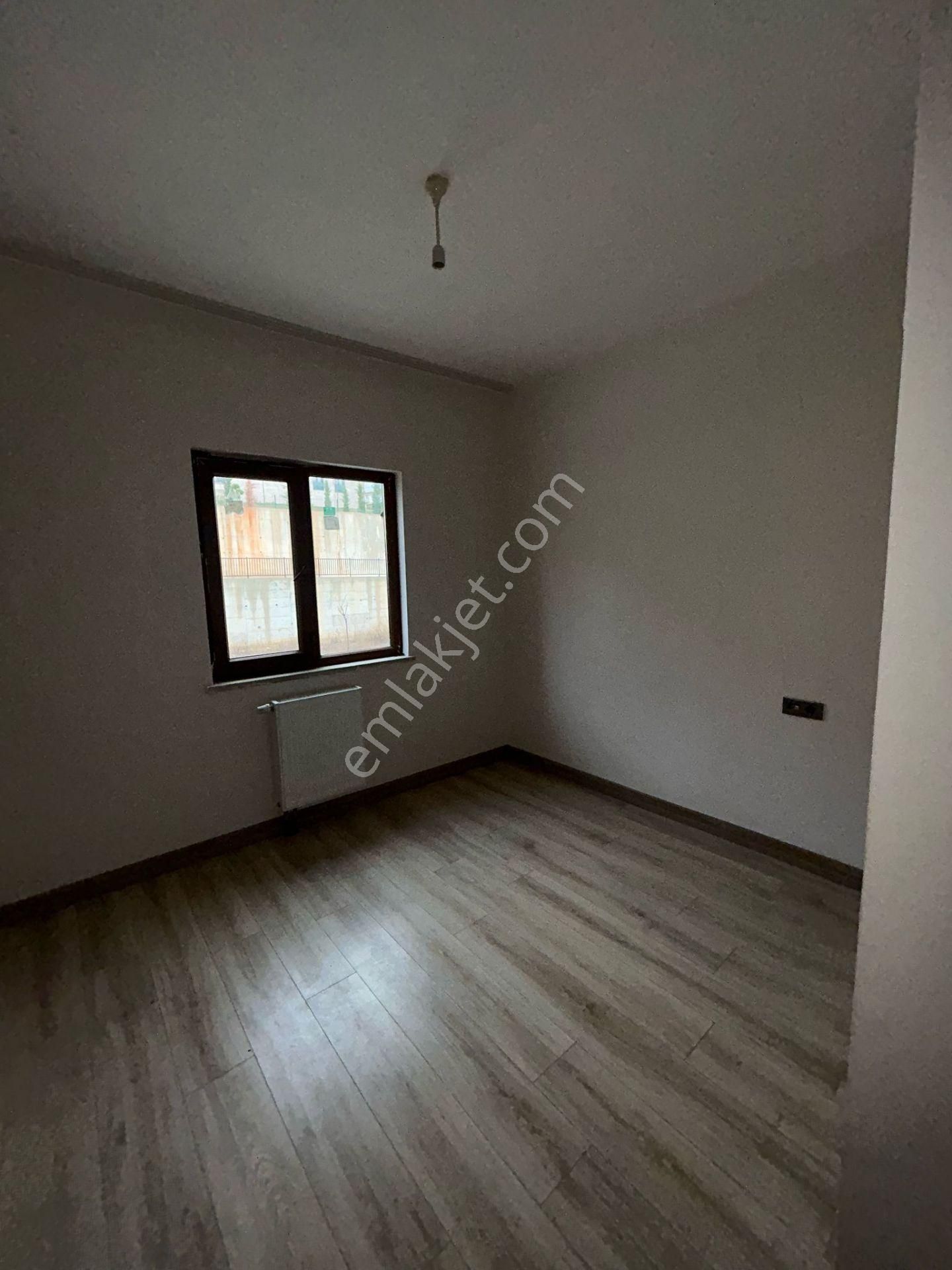 Adana Buruk Göztepe Tokilerinde Geniş 3+1 Doğalgazlı Fırsat Daire Hiç Kullanılmamış 3+1 - Görsel 9