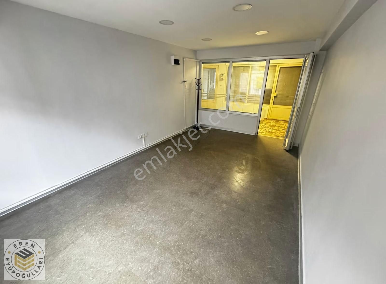 B.paşa Merkezde Han İçinde 20m² Kiralık Büro & Ofis - Görsel 3