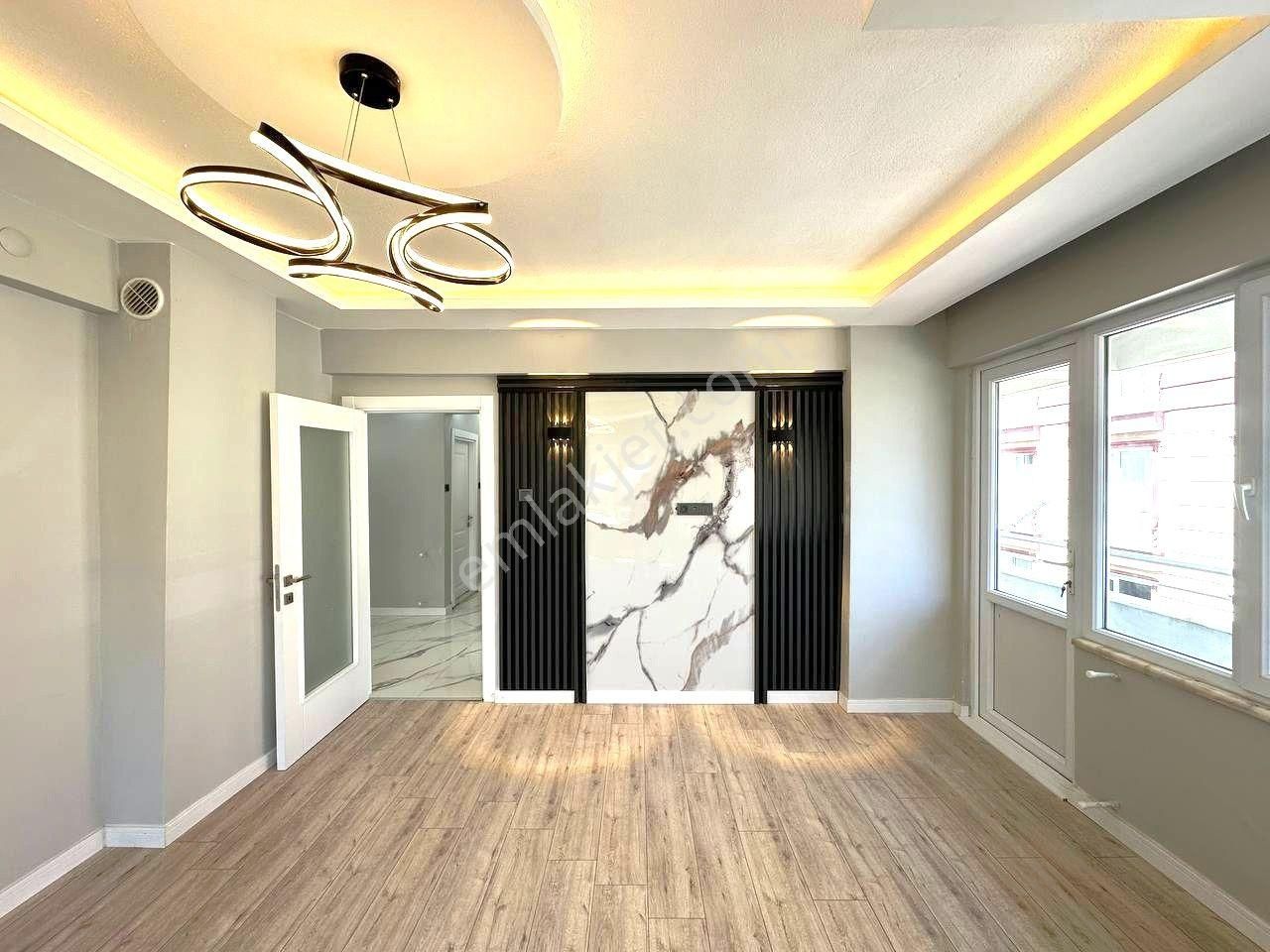 🏠blue Life Egen'den Gerçek İlan Altınkum'da İçi Full Yenilenmiş Şık Tasarımlı 2+1 Site İçinde Daire - Görsel 20