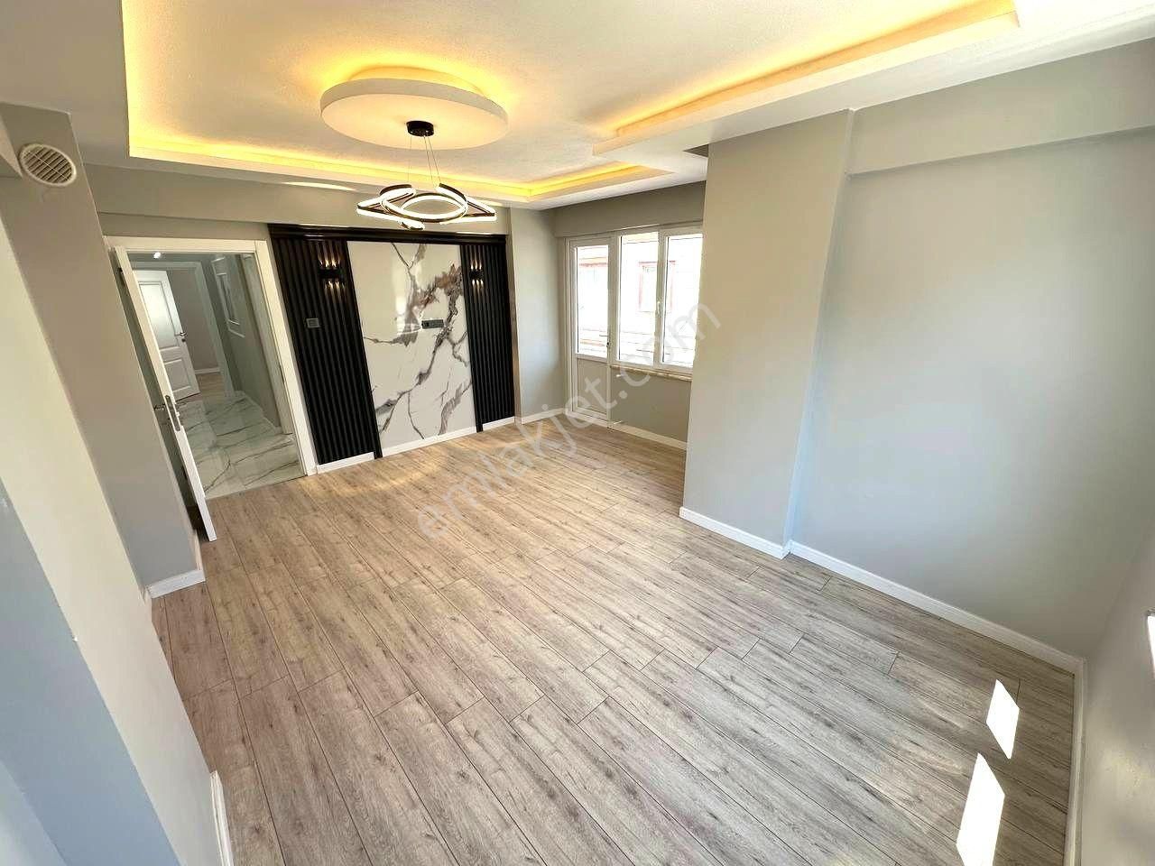 🏠blue Life Egen'den Gerçek İlan Altınkum'da İçi Full Yenilenmiş Şık Tasarımlı 2+1 Site İçinde Daire - Görsel 12