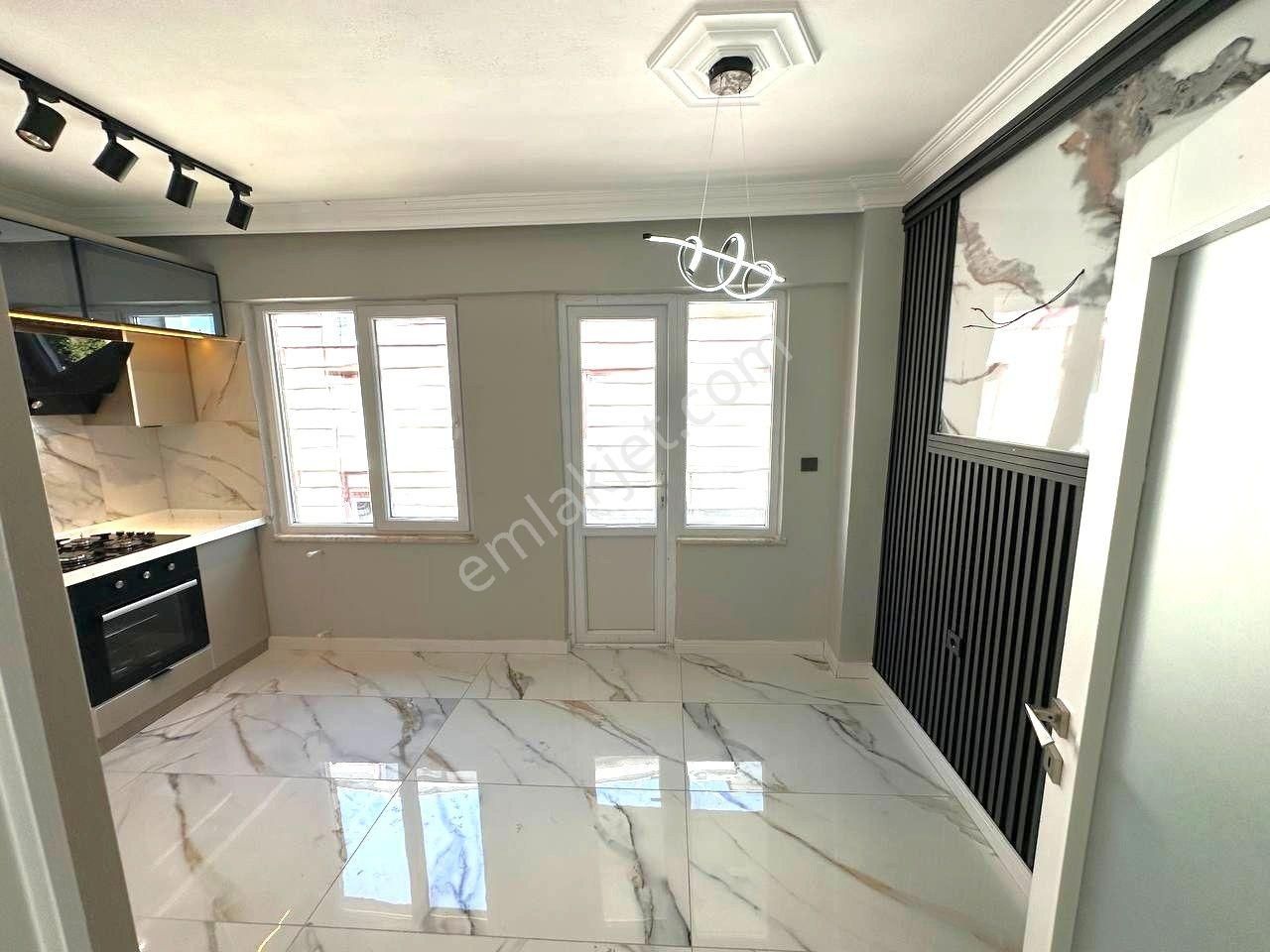 🏠blue Life Egen'den Gerçek İlan Altınkum'da İçi Full Yenilenmiş Şık Tasarımlı 2+1 Site İçinde Daire - Görsel 15