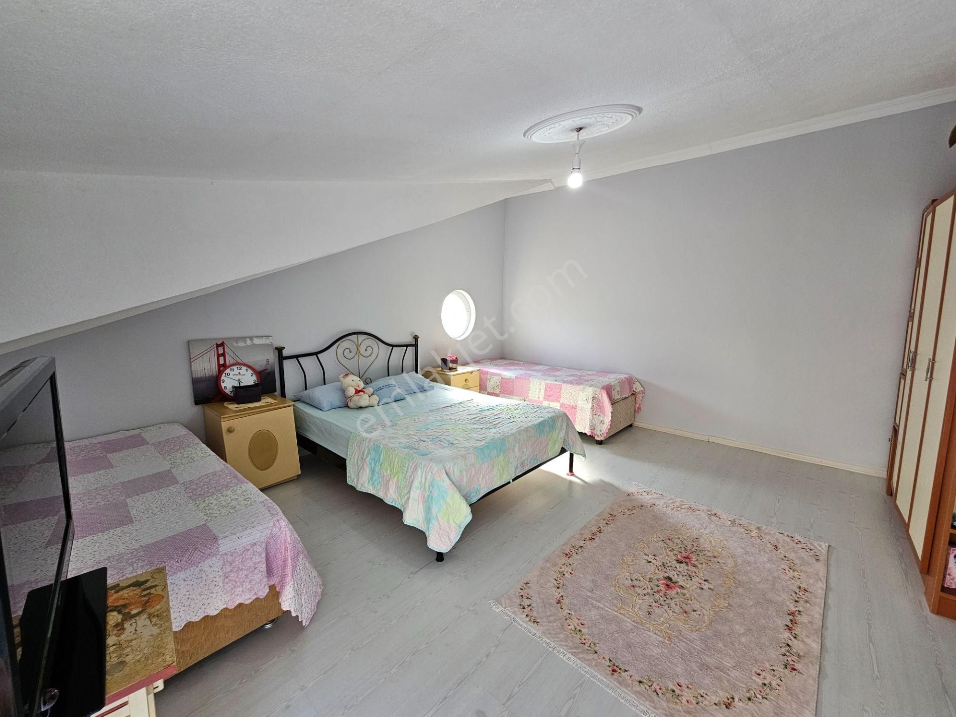 Deniz'edn Kocaali Sakarya'da 3+1 Merkezi Konumda, Denize Yürüme Mesafefsinde Satılık Villa - Görsel 32