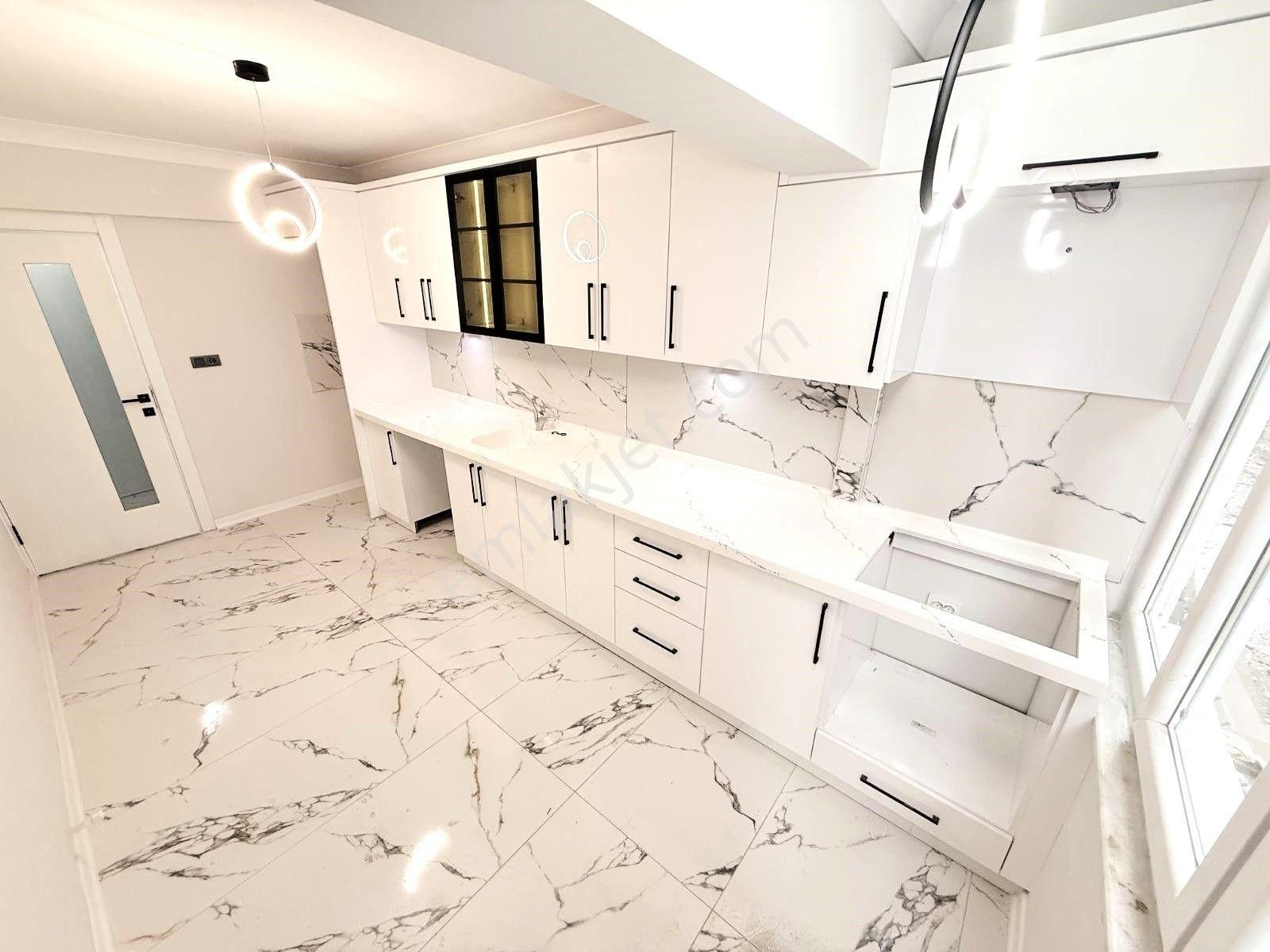 💫blue Life Egen'den Gerçek İlan-sarıkız'da Ayrı Mutfaklı İçi Komple Yeni Tasarım Çift Wc 2+1 Daire - Görsel 3