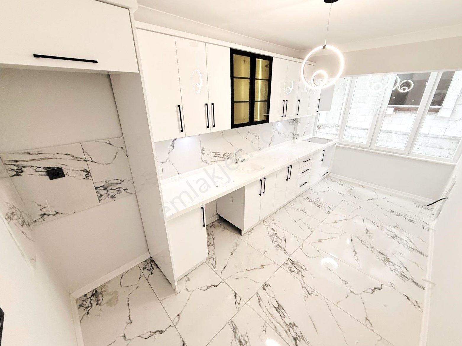 💫blue Life Egen'den Gerçek İlan-sarıkız'da Ayrı Mutfaklı İçi Komple Yeni Tasarım Çift Wc 2+1 Daire