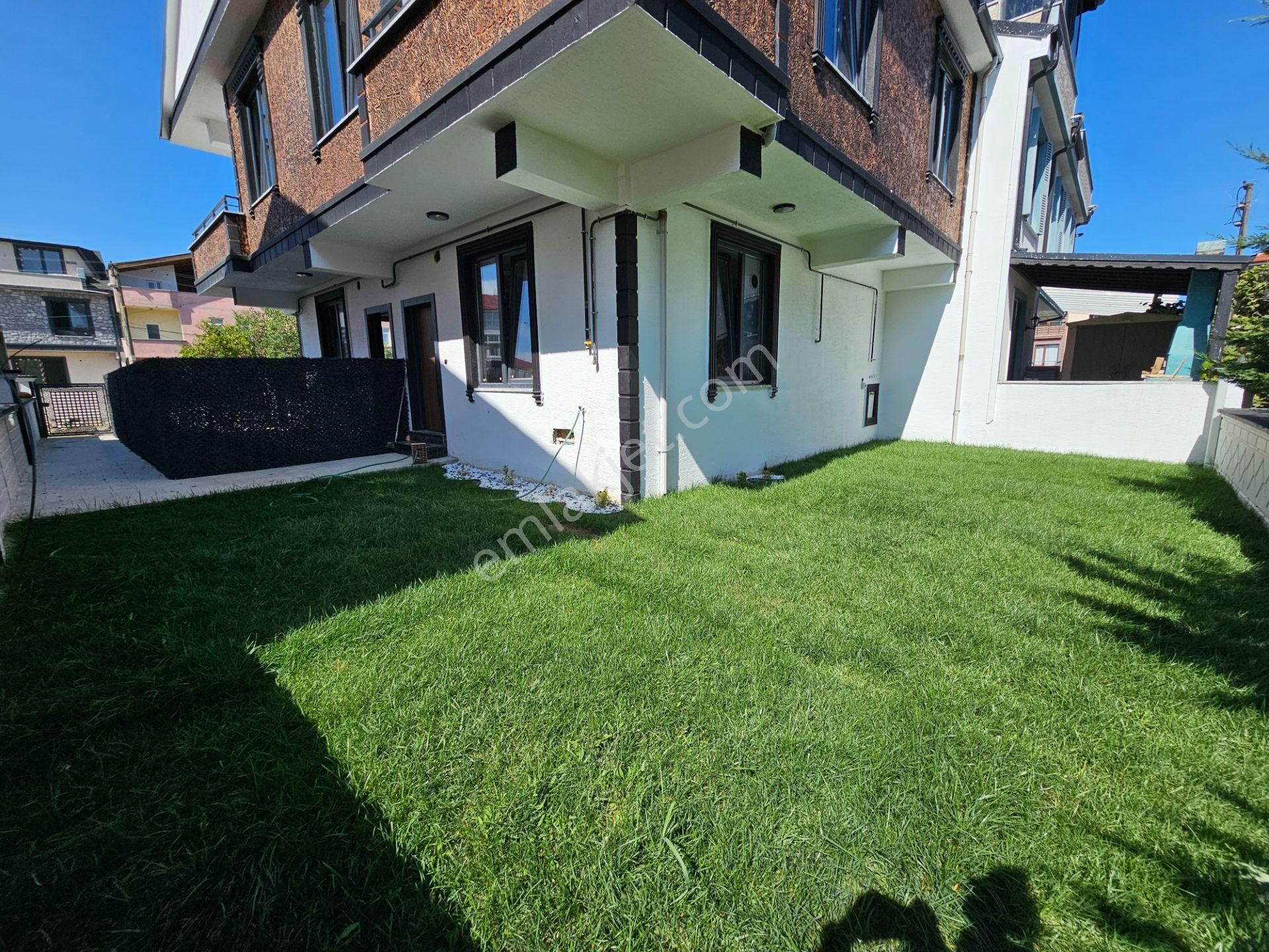 Deniz'den Kocaali Saakrya'da 4+1 Bahçeli ,yerden Isıtmalı, Denize Yakın Villa - Görsel 2