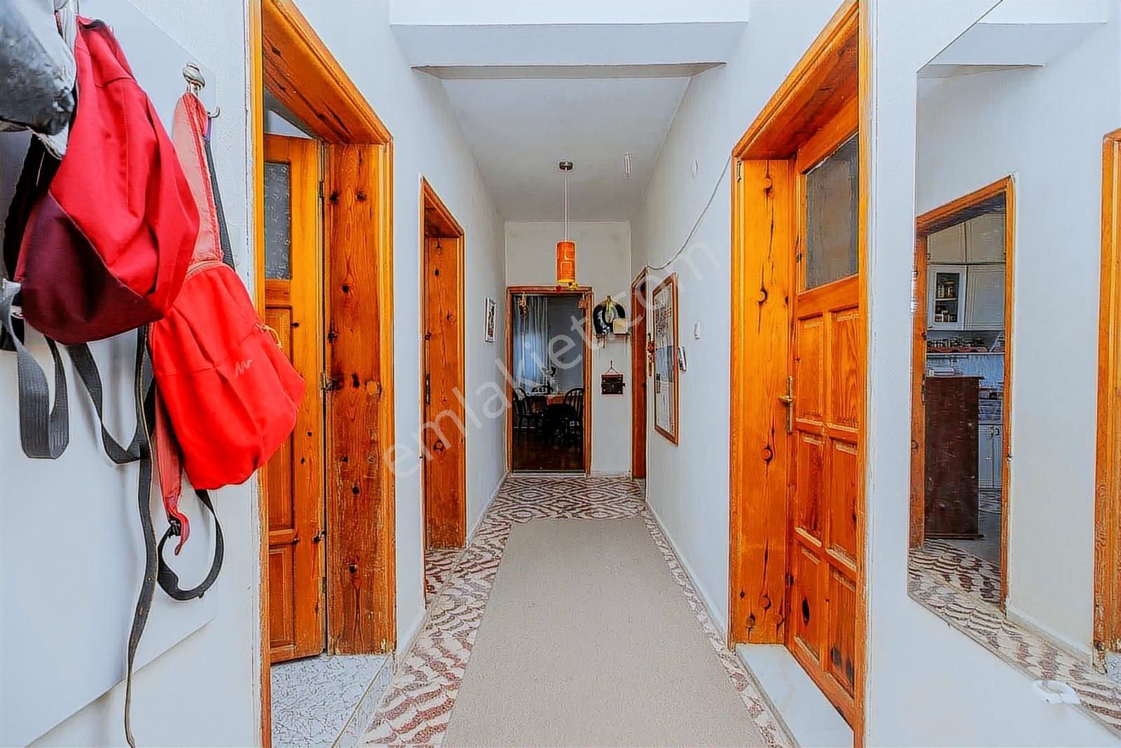 Deniz Manzaralı 3+1 Daire - Çenger'de Yatırmlık Fırsat! - Görsel 25