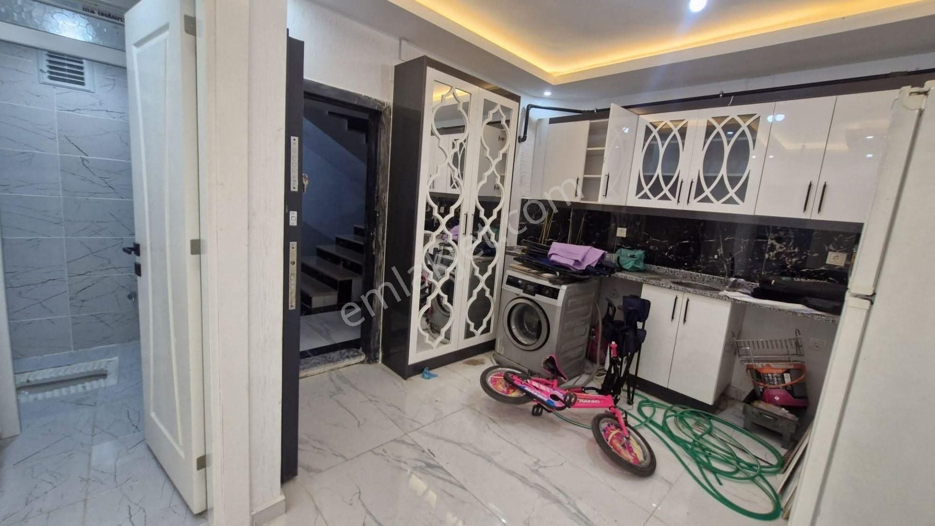 Emir Emlak Ofisinden Çağdaş Mahallesinde Amerikan Mutfaklı 2+1 Daire - Görsel 6