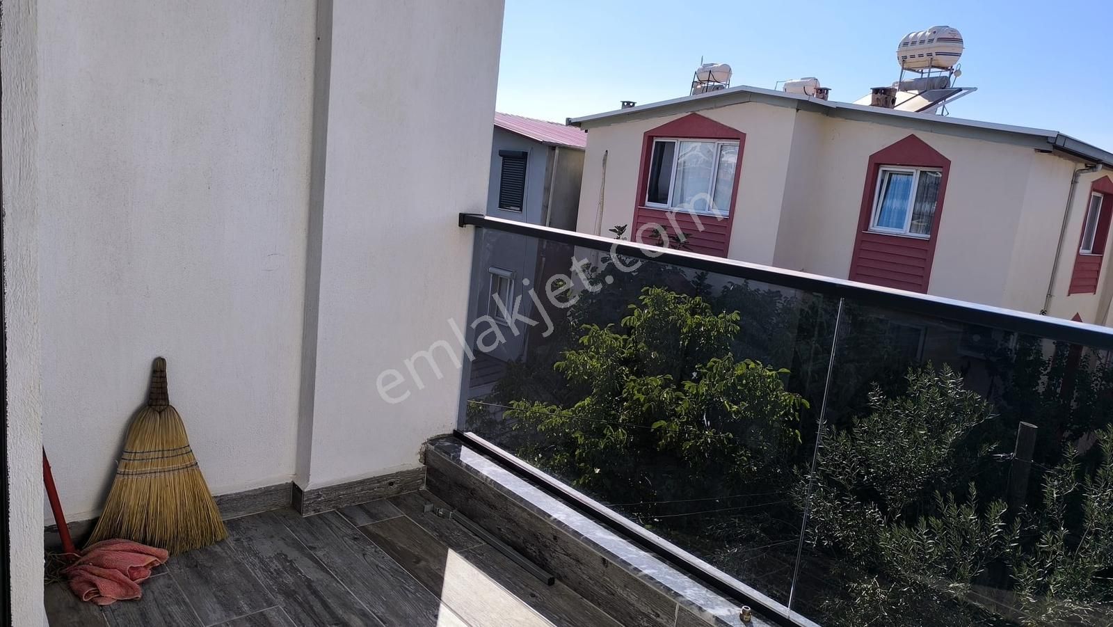 İzmir Seferihisar Ürkmez Merkez De Kiralık Daire 2+1 - Görsel 15