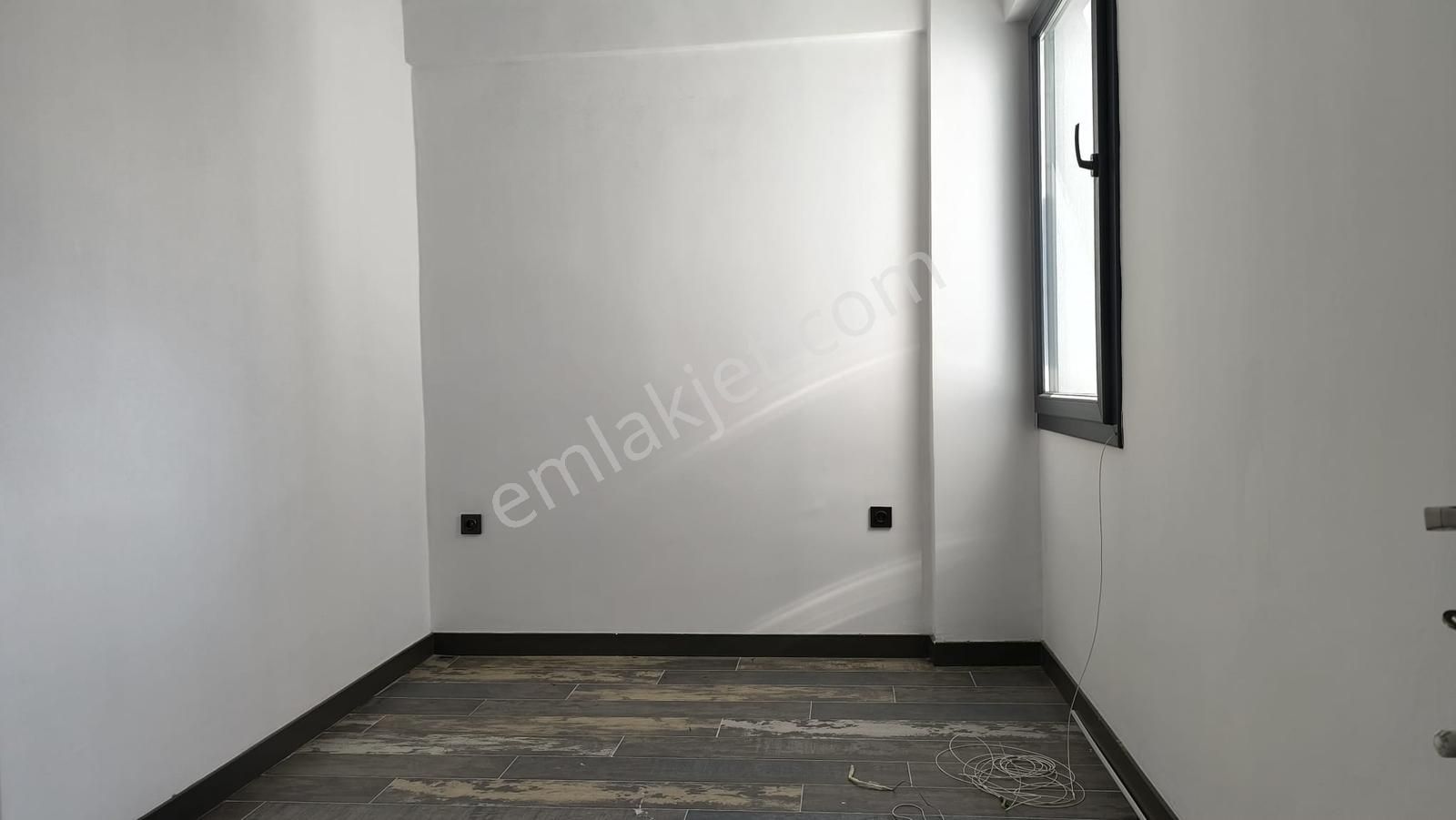 İzmir Seferihisar Ürkmez Merkez De Kiralık Daire 2+1 - Görsel 23
