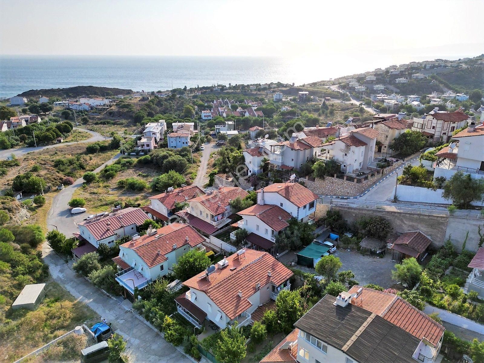 İzmi̇r Seferi̇hi̇sar Doğanbey Si̇te İçi̇nde Satılık Yazlık 3+1 - Görsel 11