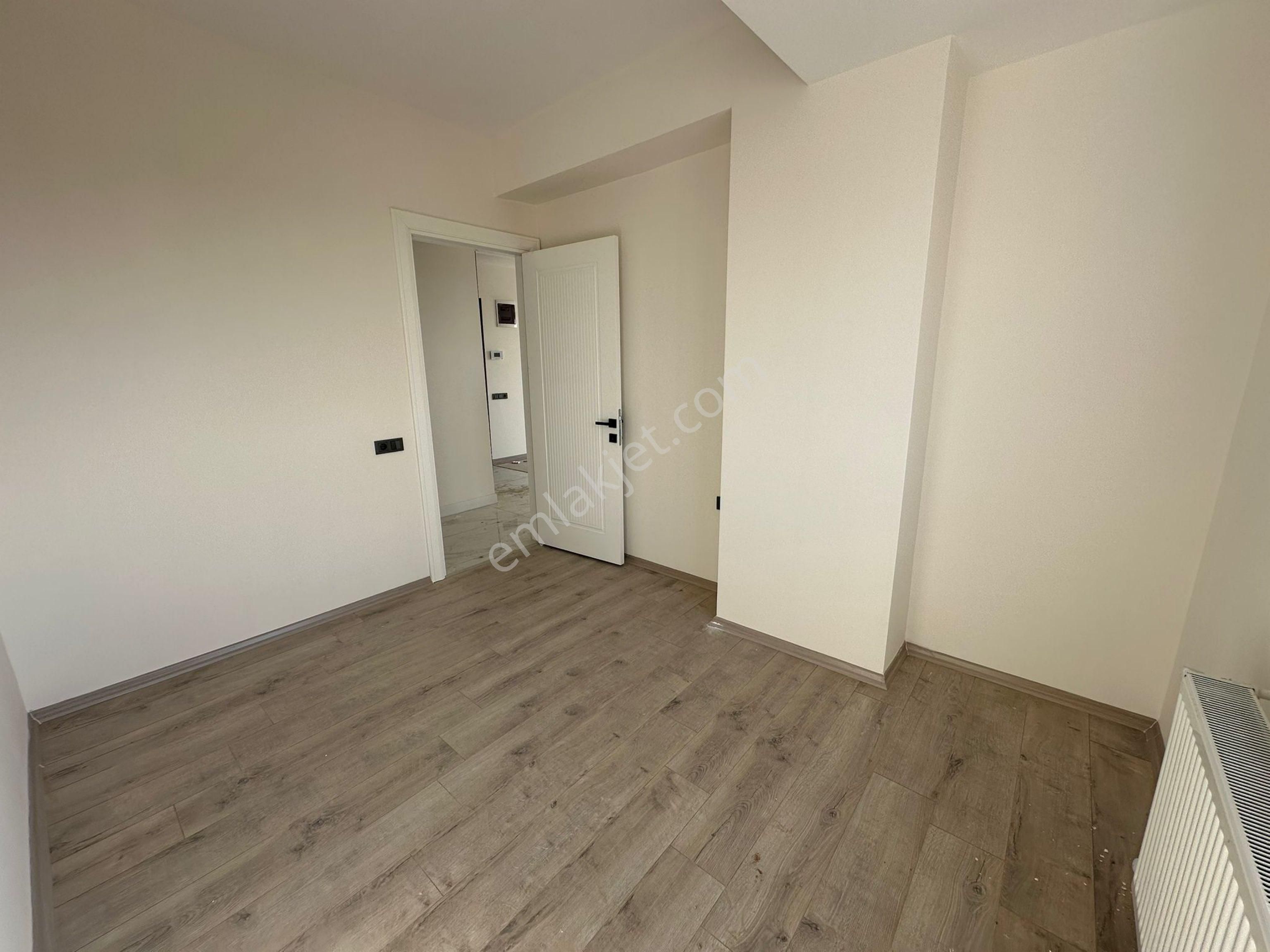 Dream ‘dan Eski Mezitli’de Doğalgazlı Ebeveyn’ Li Kiralık 2+1 (aylık Ödemeli) - Görsel 9