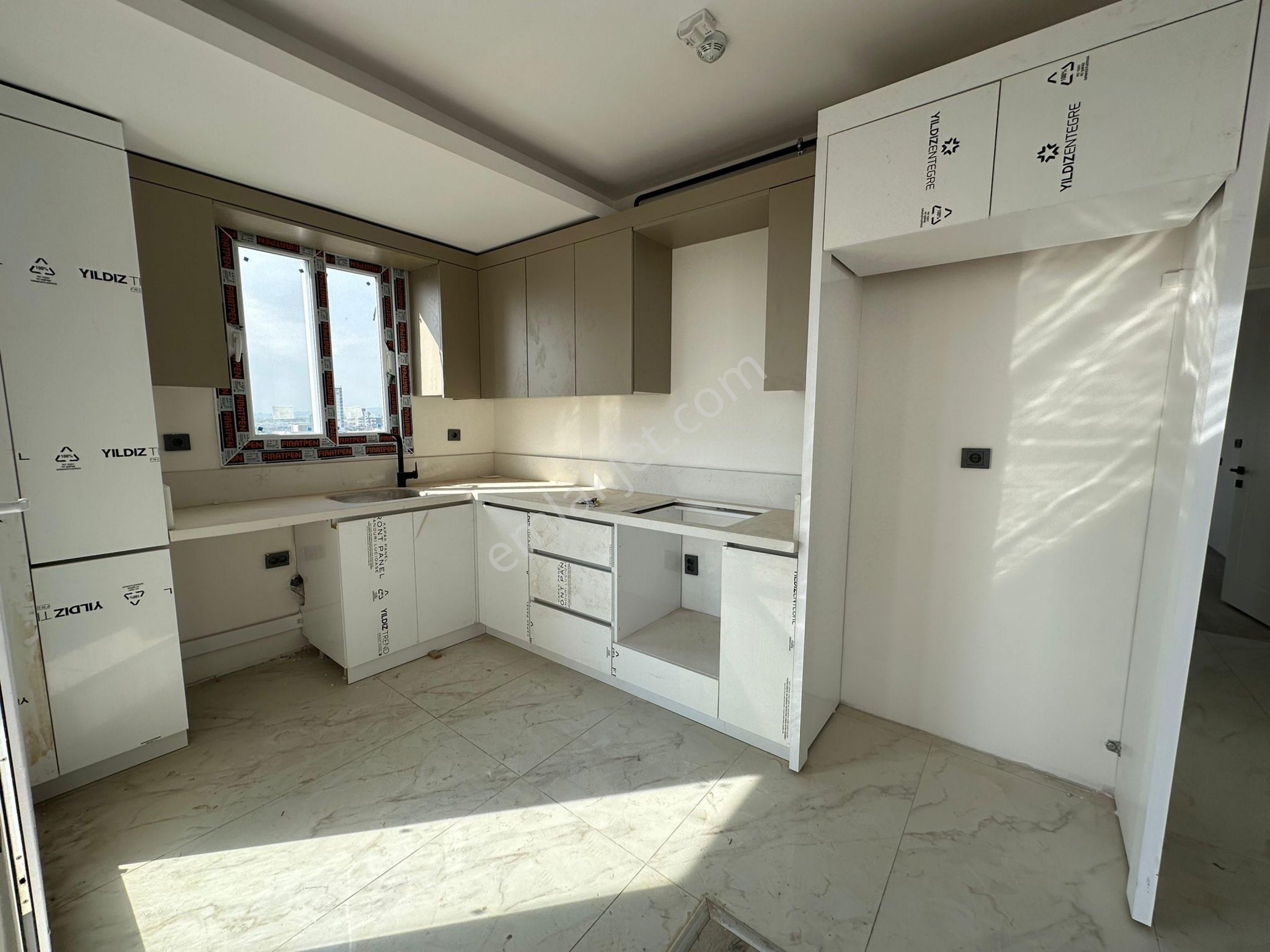 Dream ‘dan Eski Mezitli’de Doğalgazlı Ebeveyn’ Li Kiralık 2+1 (aylık Ödemeli)