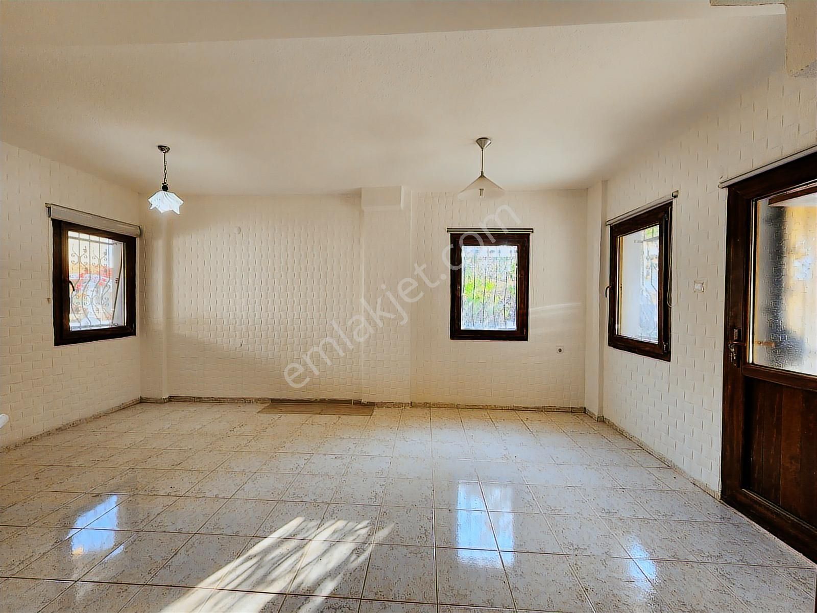 İzmi̇r Seferi̇hi̇sar Doğanbey Deni̇ze Yakın Satılık Yazlık 3+1 - Görsel 34