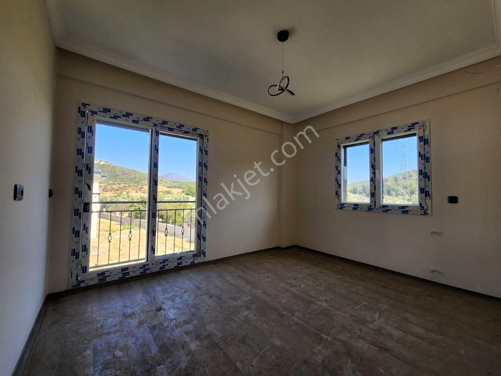 İzmi̇r Seferi̇hi̇sar Doğanbey De Satılık Müstaki̇l Yazlık 3+1 - Görsel 9