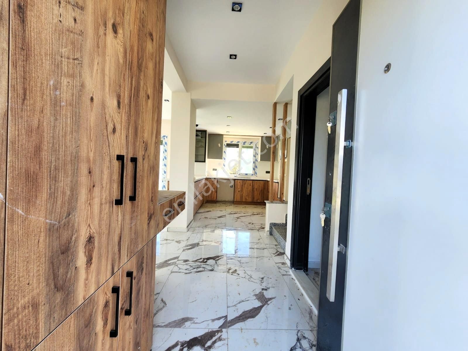 İzmi̇r Seferi̇hi̇sar Doğanbey De Satılık Müstaki̇l Yazlık 3+1 - Görsel 11