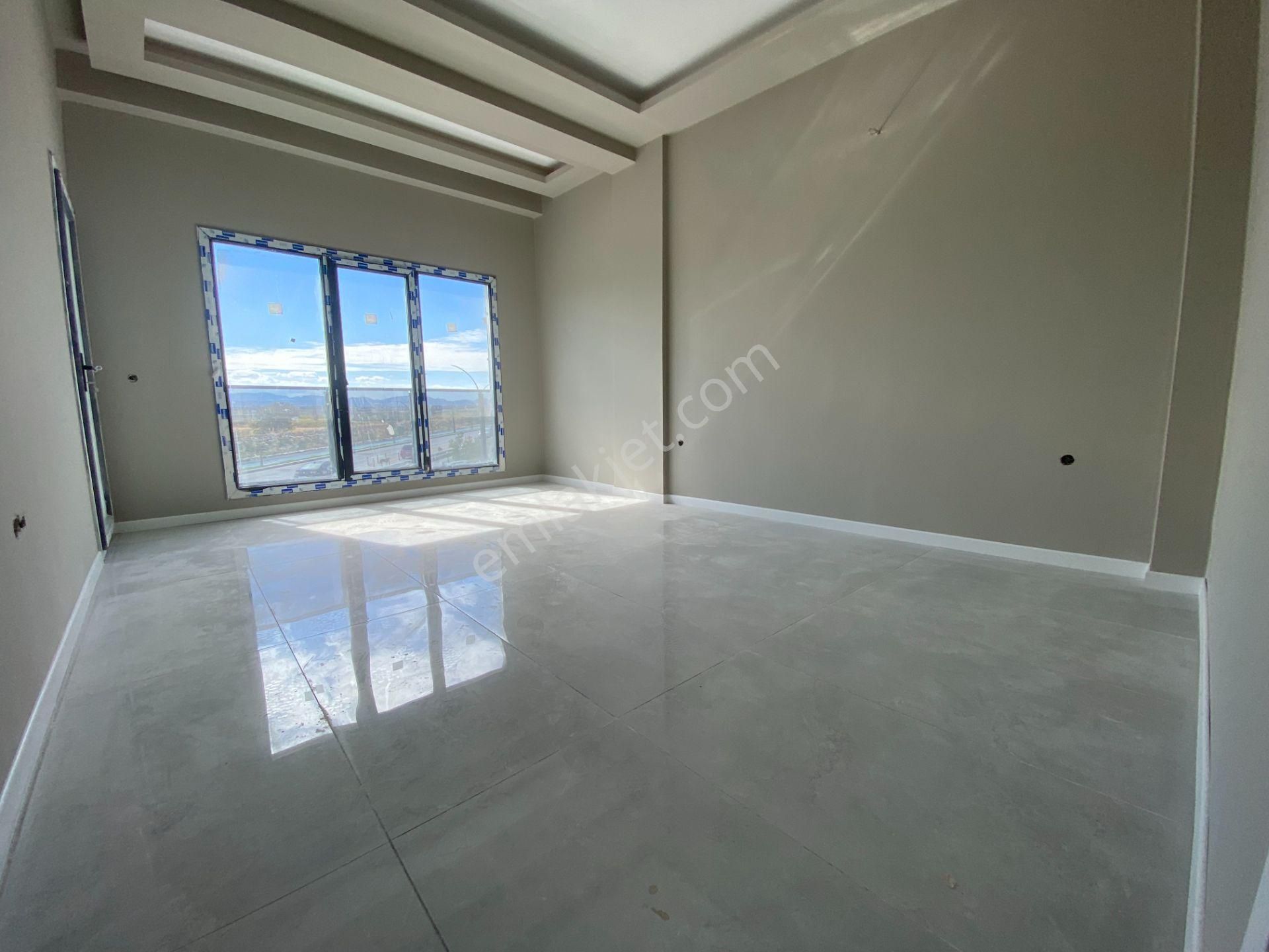 Mera Emlak Altınkumda Y.ısıtmalı Ayrı Mutfak 2+1 115m2 Lüx Daire - Görsel 3