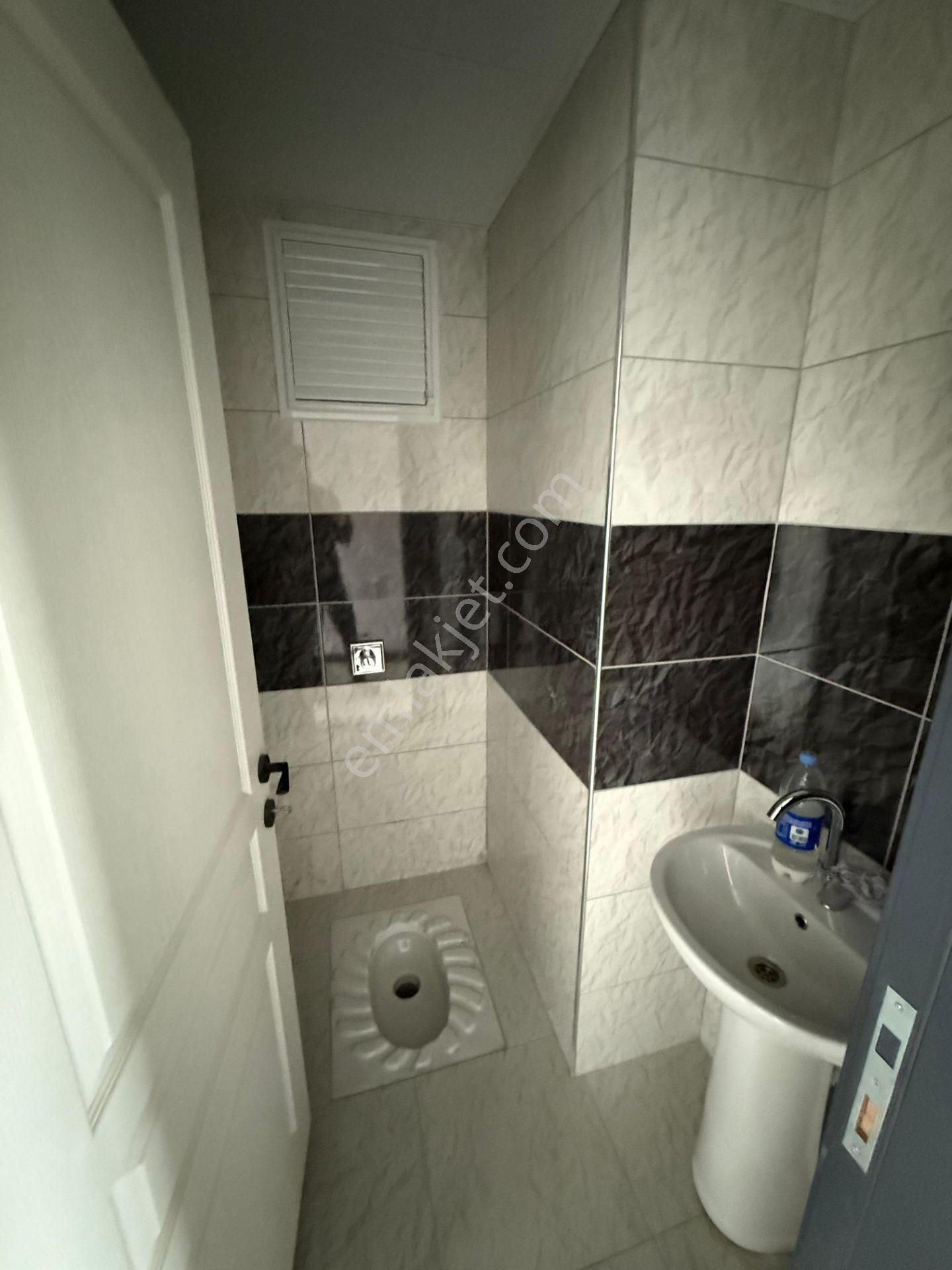 Adana E5 Yolu Üzerinde Kullanılmamış 3+1 Polis Okuluna Yüreğir Kaymakamlığa Yakın Kiralık Daire - Görsel 14