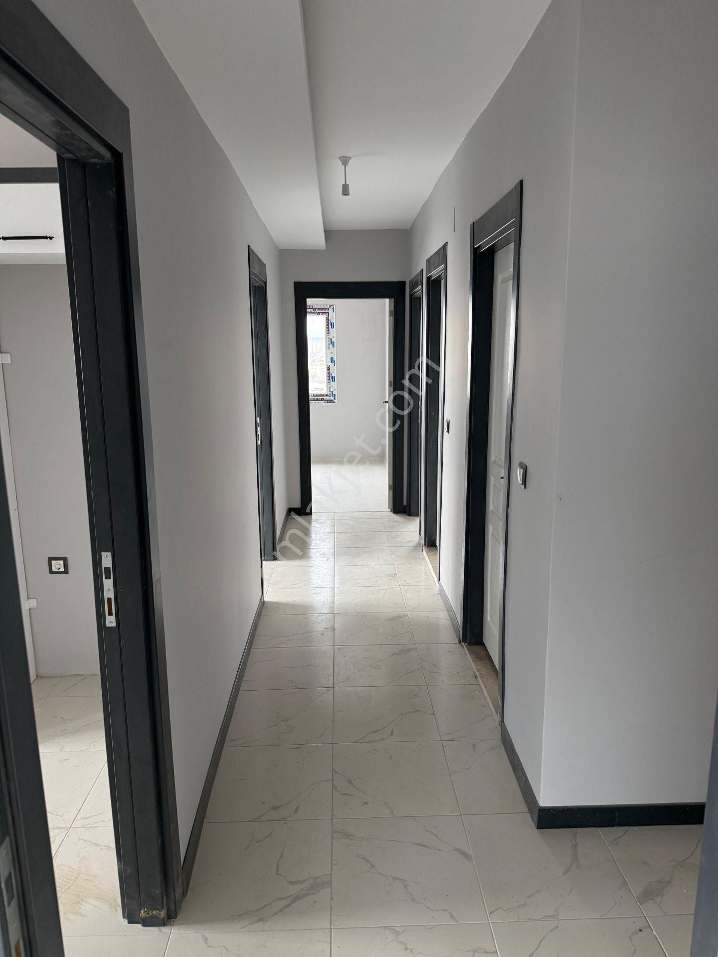 Adana E5 Yolu Üzerinde Kullanılmamış 3+1 Polis Okuluna Yüreğir Kaymakamlığa Yakın Kiralık Daire - Görsel 4