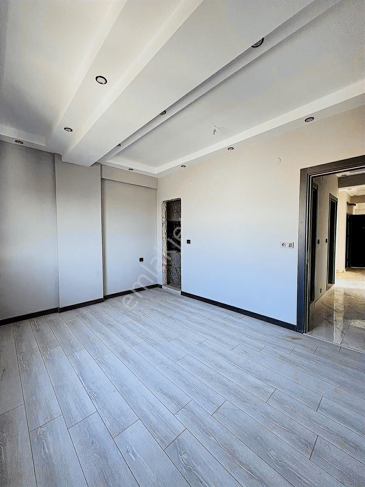 Ergenekon Mah. Satılık Tek Daire Üzeri Otoparklı Daire - Görsel 11