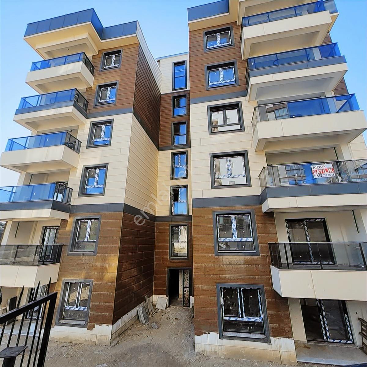 Turgutlu Ergenekon Mh. Yerden Isıtmalı 3+1 Sıfır Satılık - Görsel 2
