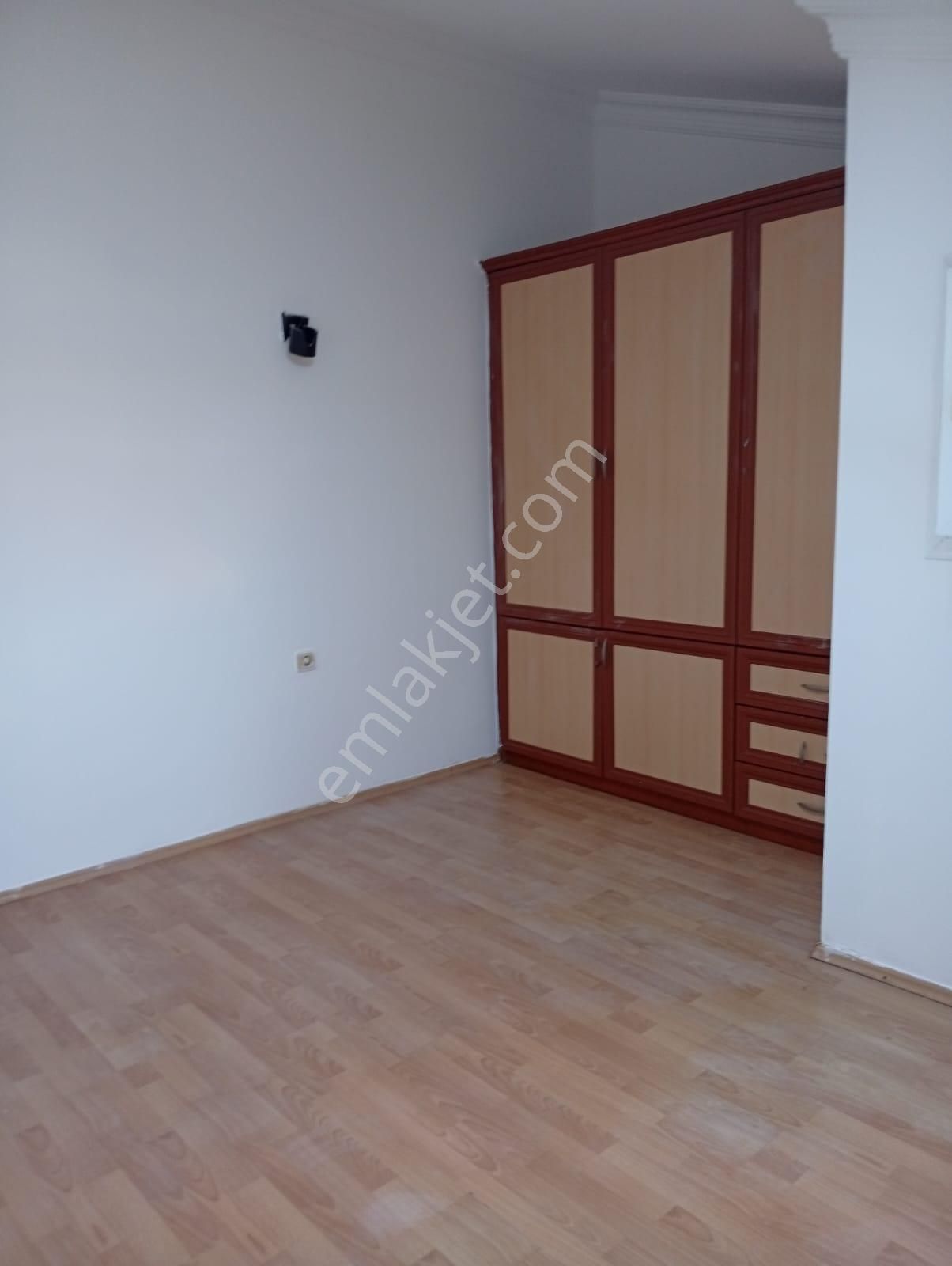 Stop’tan Foça’da Tadilatlı, Havuzlu 4+1 Dubleks Daire - Görsel 16