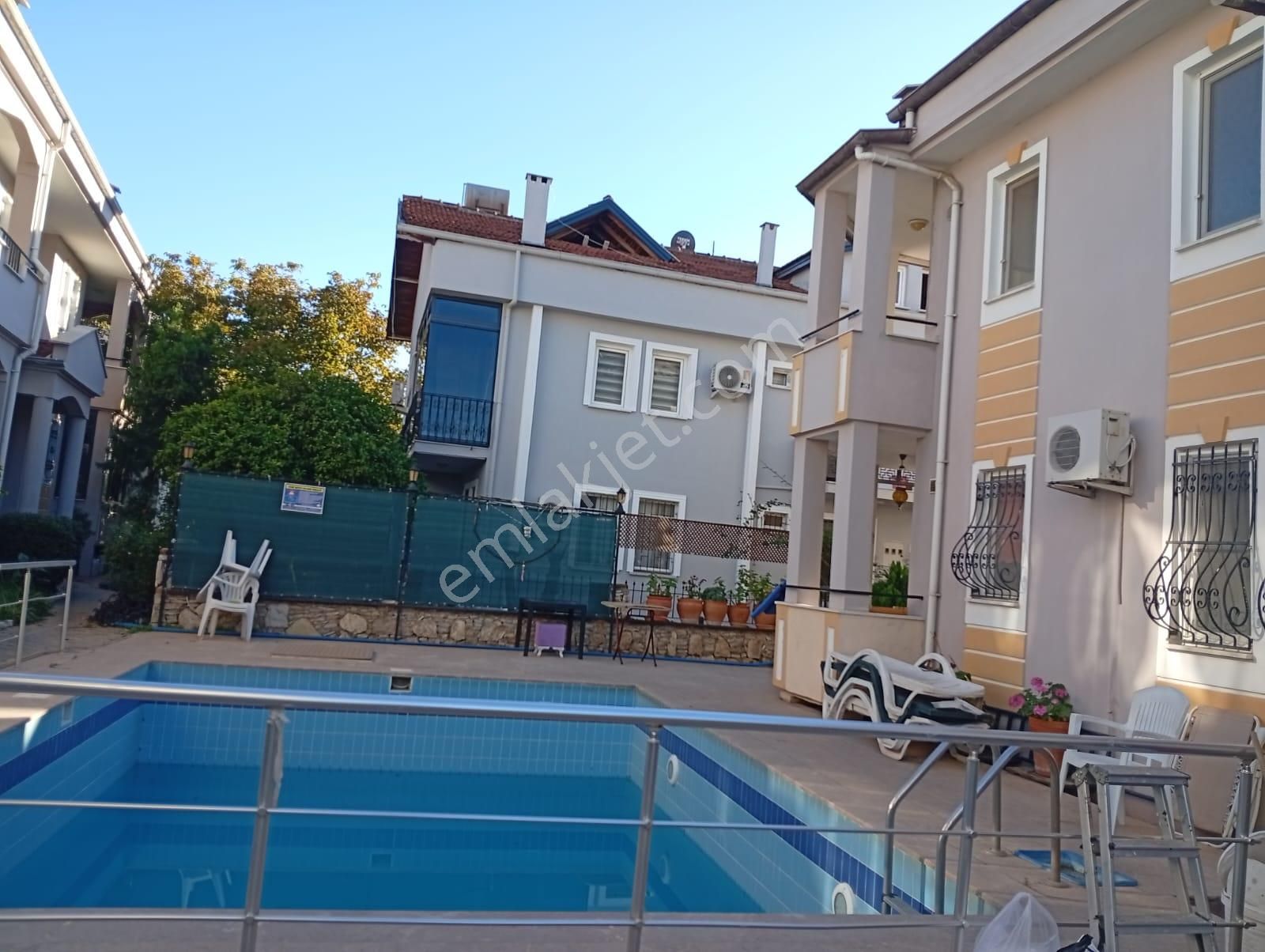 Stop’tan Foça’da Tadilatlı, Havuzlu 4+1 Dubleks Daire - Görsel 5