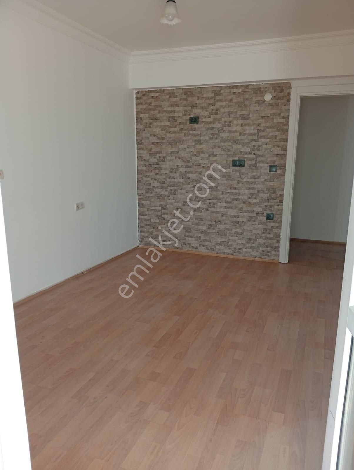 Stop’tan Foça’da Tadilatlı, Havuzlu 4+1 Dubleks Daire - Görsel 22