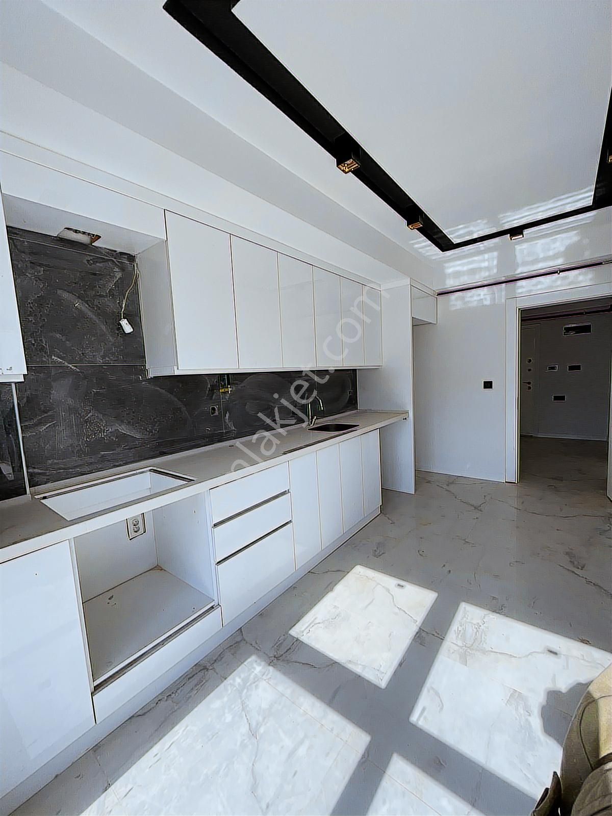 Nova'dan Site İçerisinde Satılık 2+1 Sıfır Daire