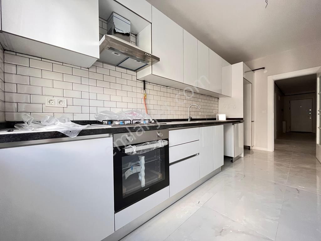 Altıntepe Sahilde Sıfır Binada Geniş Lüks 4+1 Dubleks - Görsel 2