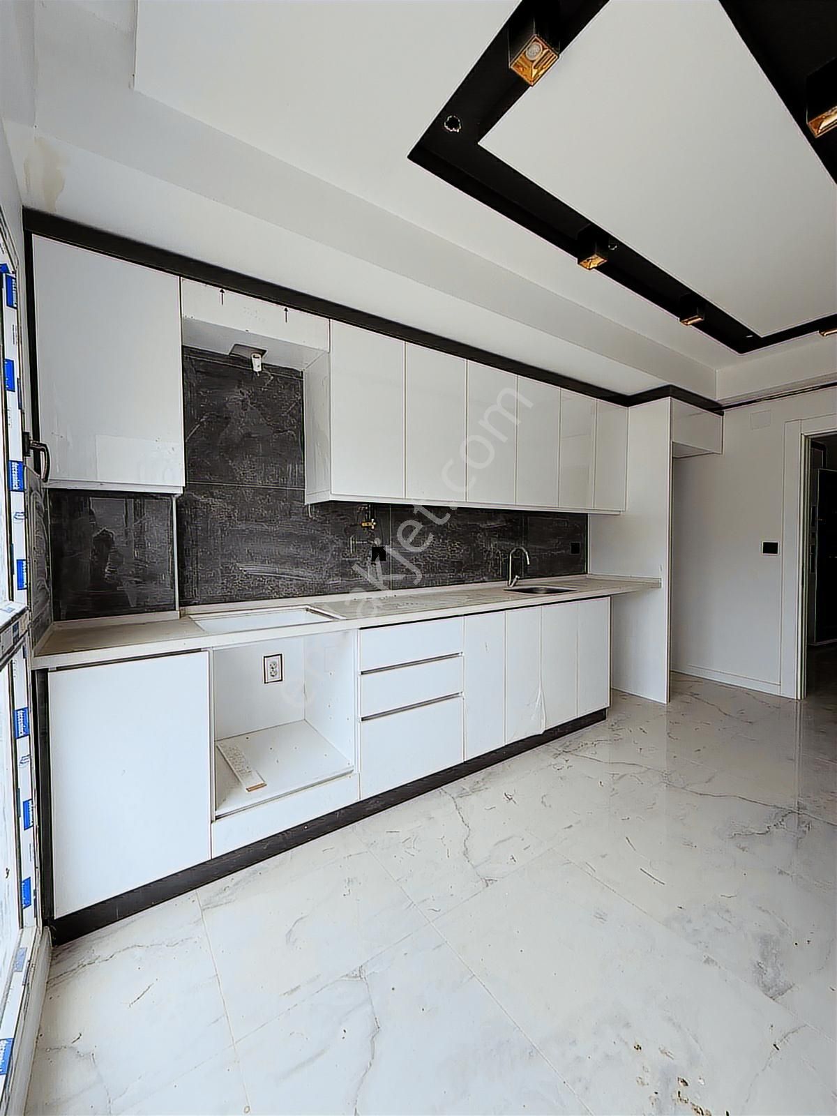 Nova'dan Pavilion Garden Sitesinde 2+1 Ebeveyn Banyolu Daire - Görsel 7
